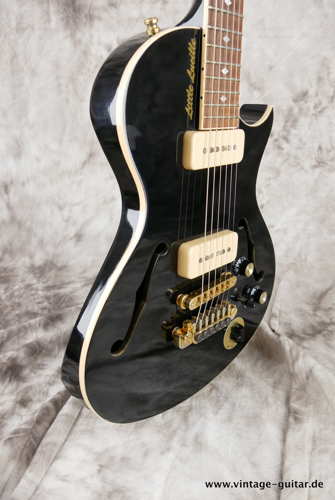 Gibson-LittleLucille-2000-ebony-005.JPG