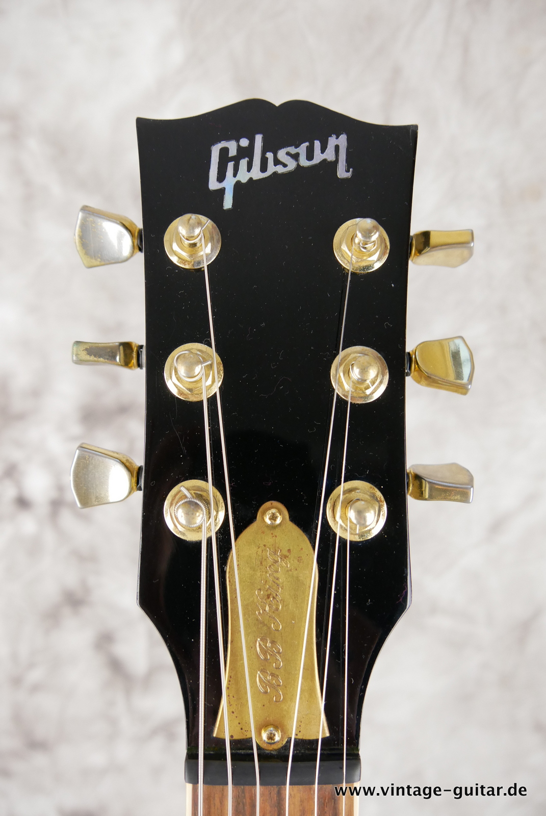 Gibson-LittleLucille-2000-ebony-009.JPG