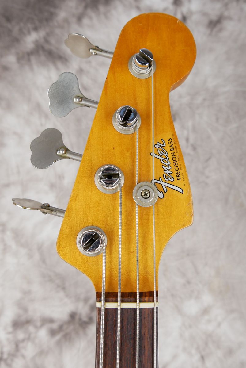 Fender_Precision_Bass_USA_sunburst_1966-009.JPG