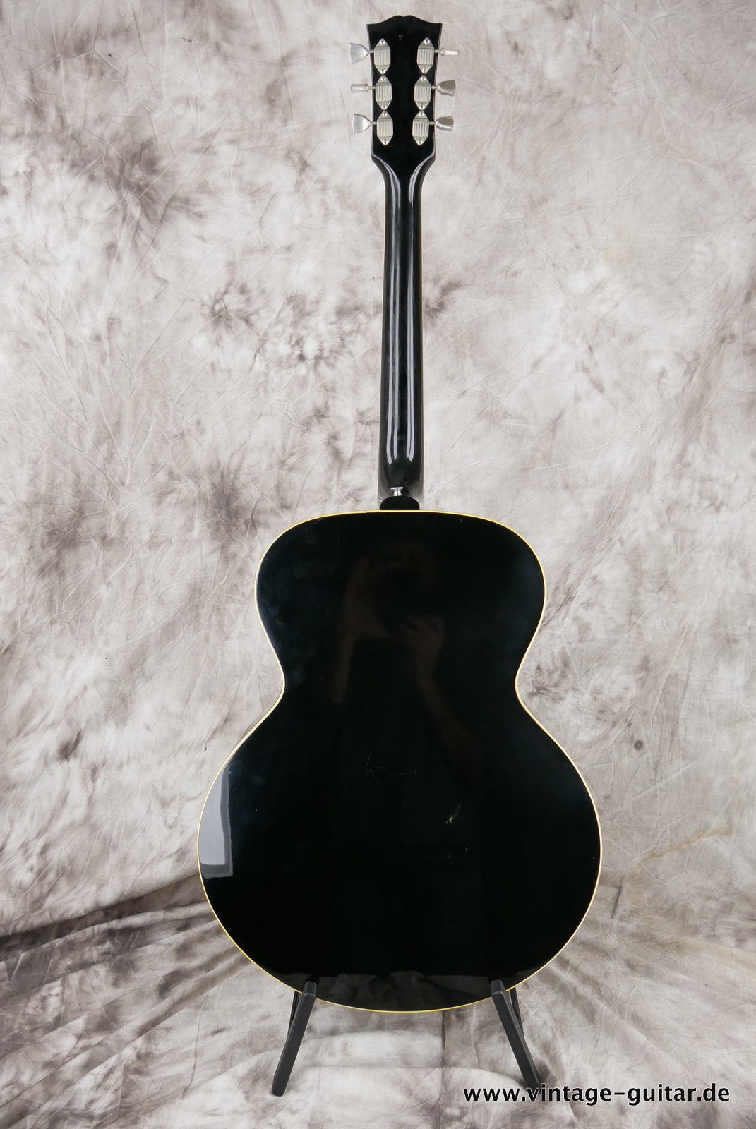 Gibson-J180-Everly-Brothers-1968-black-003.JPG