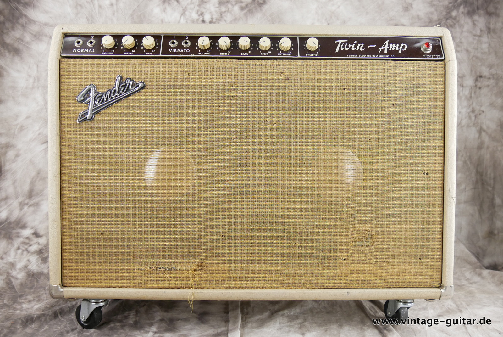 Fender-Twin-1963-blond-001.JPG
