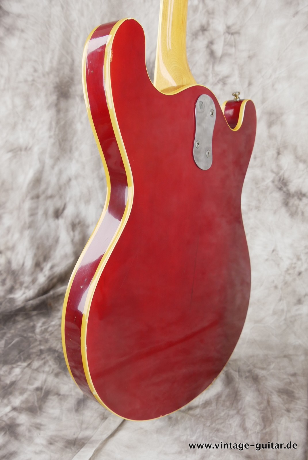 Mosrite-Combo-1968-red-007.JPG