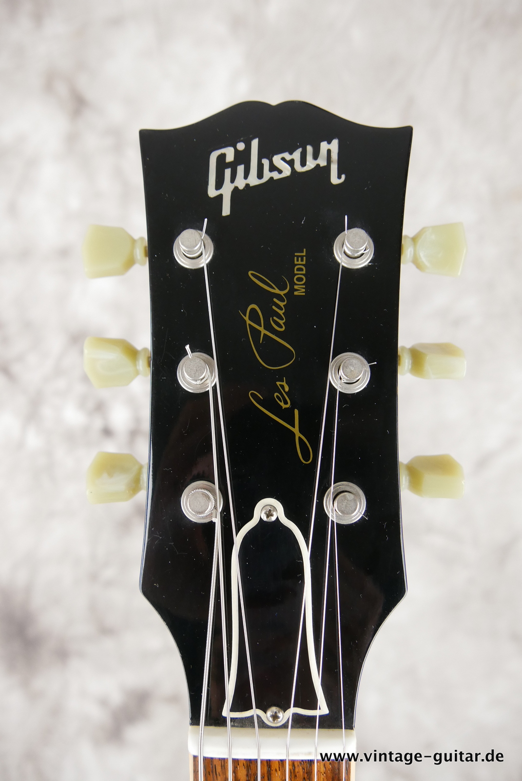 Gibson_Les_Paul_P_90_Custom_Shop_limited_edition_silver_sparkle_2008-009.JPG