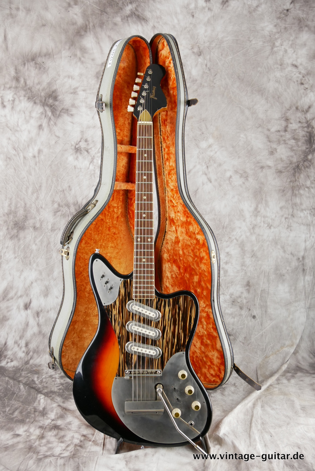 Framus_Strato_De_Luxe_5:168_54_sunburst_Germany_1964-013.JPG