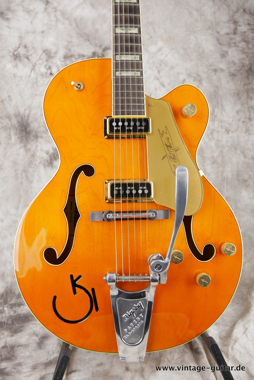 Gretsch_6120_DSW_Chet_Atkins_Japan_orange_2009-003.JPG