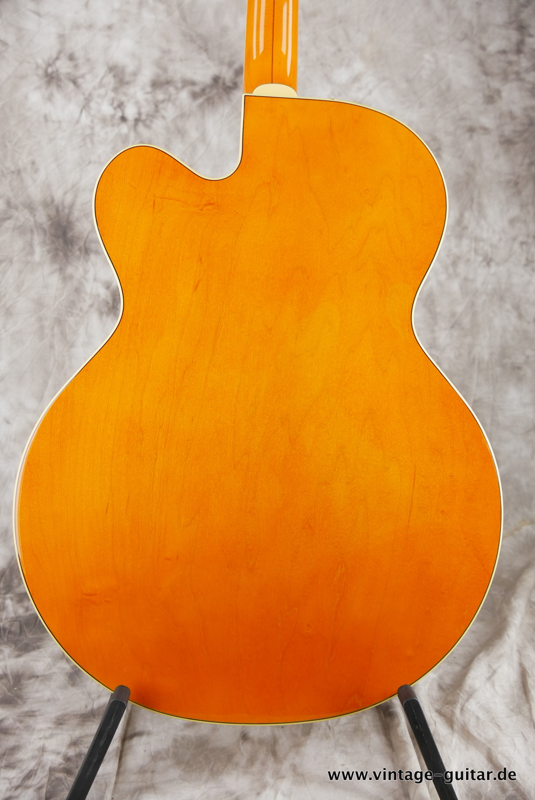 Gretsch_6120_DSW_Chet_Atkins_Japan_orange_2009-004.JPG