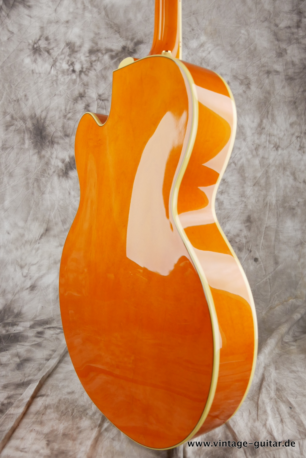 img/vintage/5091/Gretsch_6120_DSW_Chet_Atkins_Japan_orange_2009-008.JPG