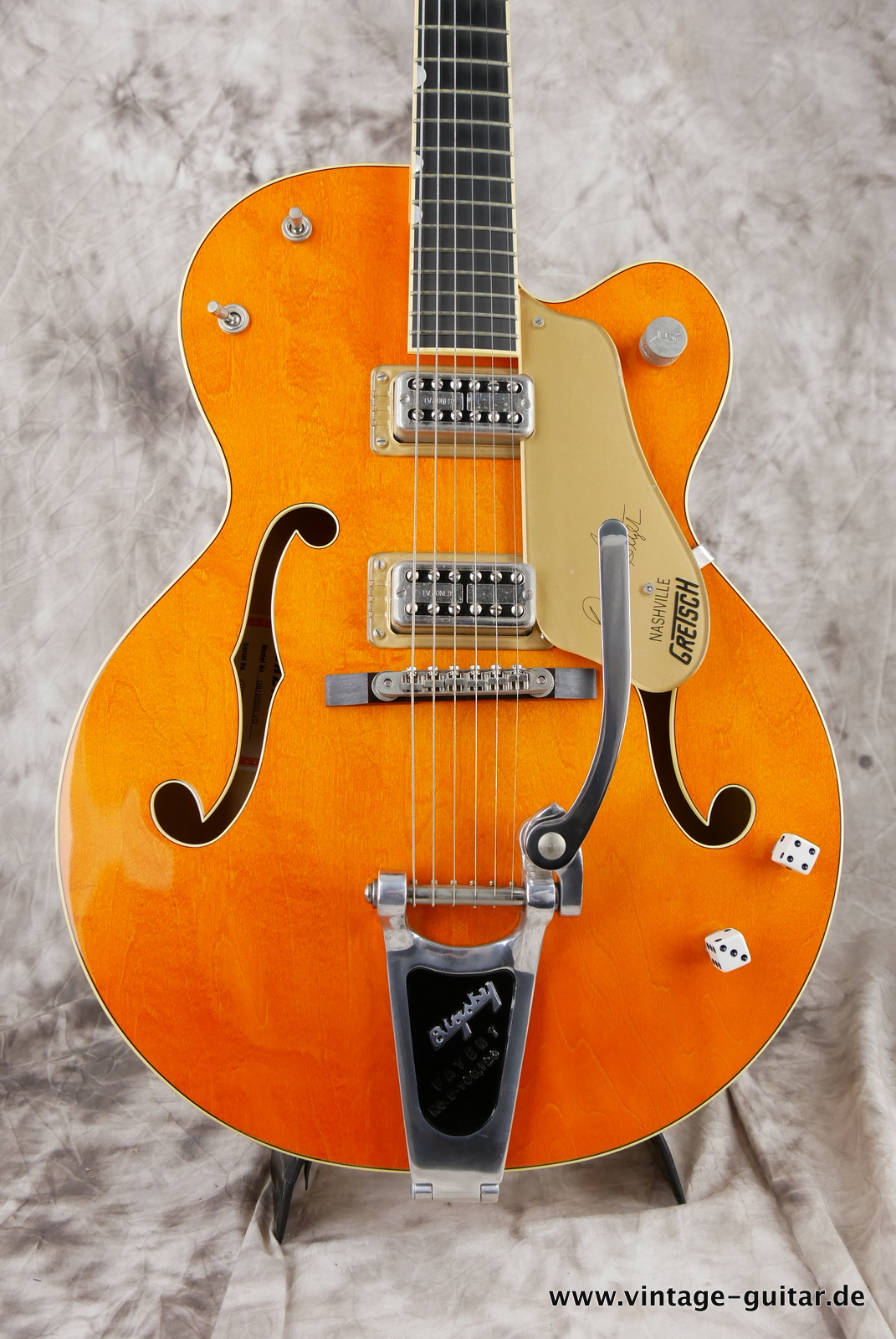 img/vintage/5092/Gretsch_6120_SSLVO_Brian_Setzer_Japan_orange_2008-003.JPG