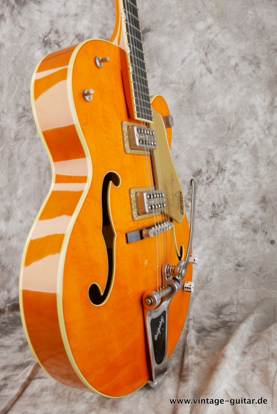 img/vintage/5092/Gretsch_6120_SSLVO_Brian_Setzer_Japan_orange_2008-005.JPG