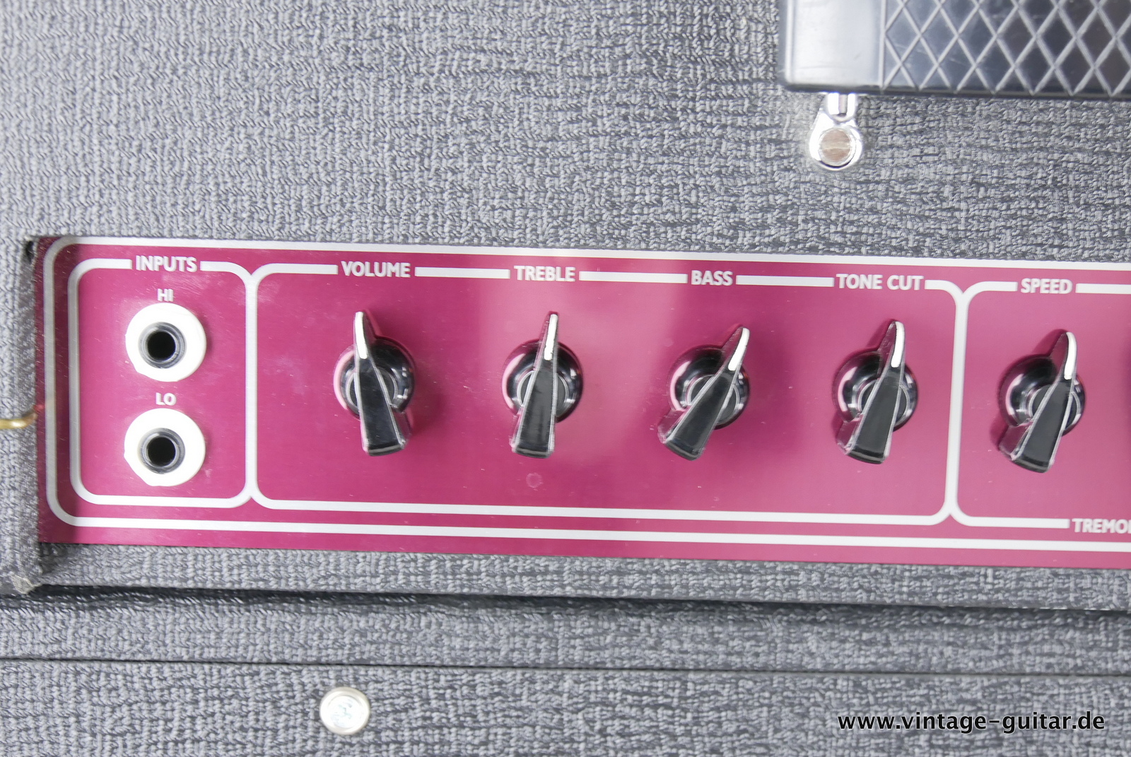 img/vintage/5094/Vox_AC_30_handwired_Head_Cab_limited_edition_2003-006.JPG