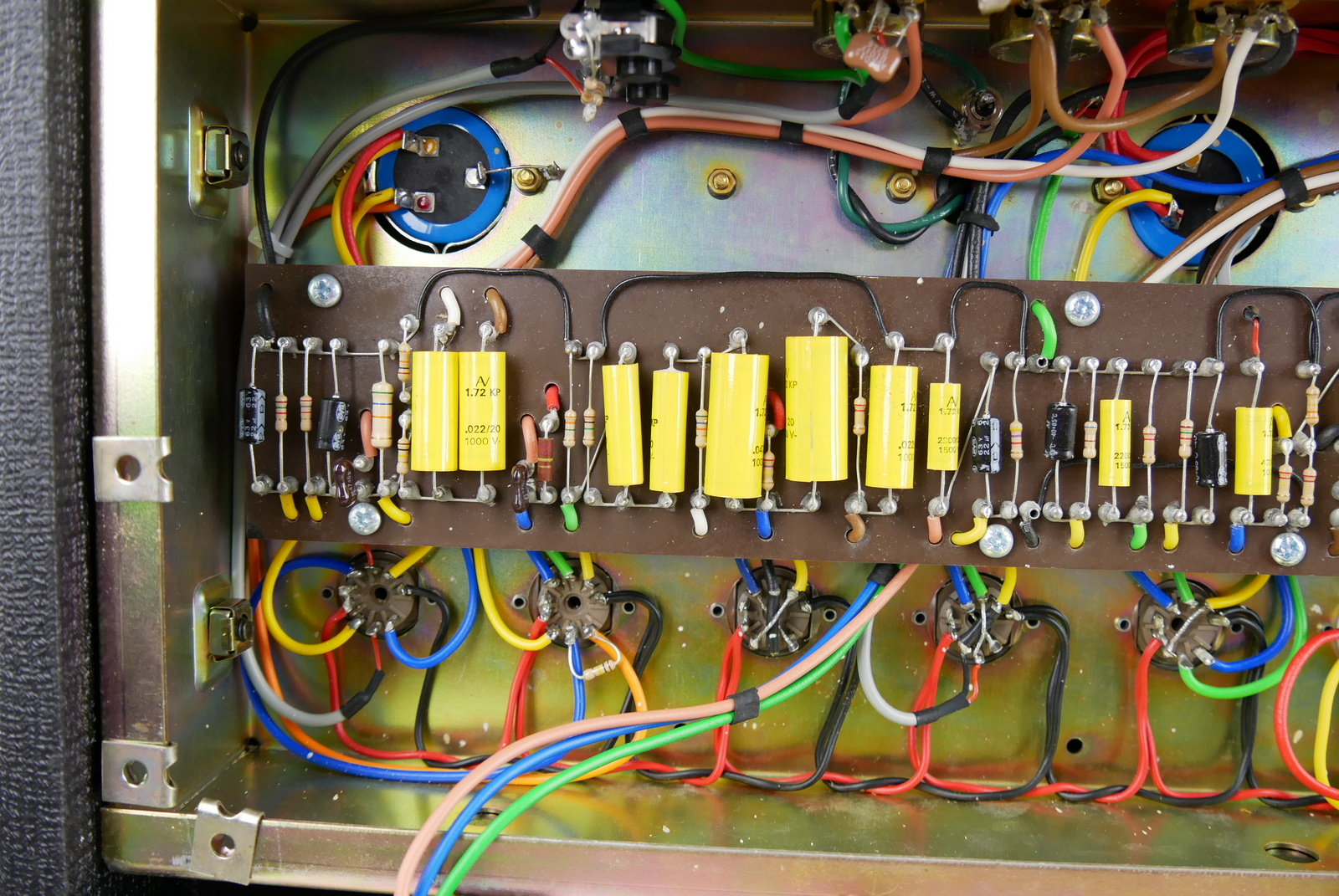 img/vintage/5094/Vox_AC_30_handwired_Head_Cab_limited_edition_2003-026.JPG