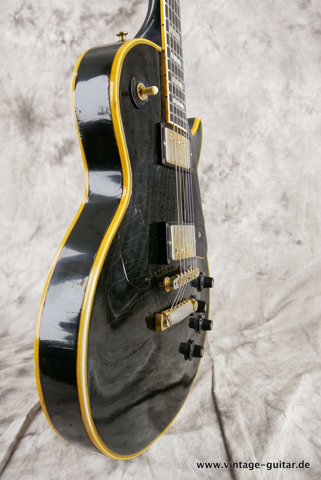 img/vintage/5097/Gibson-les-paul-custom-1969-black-005.JPG