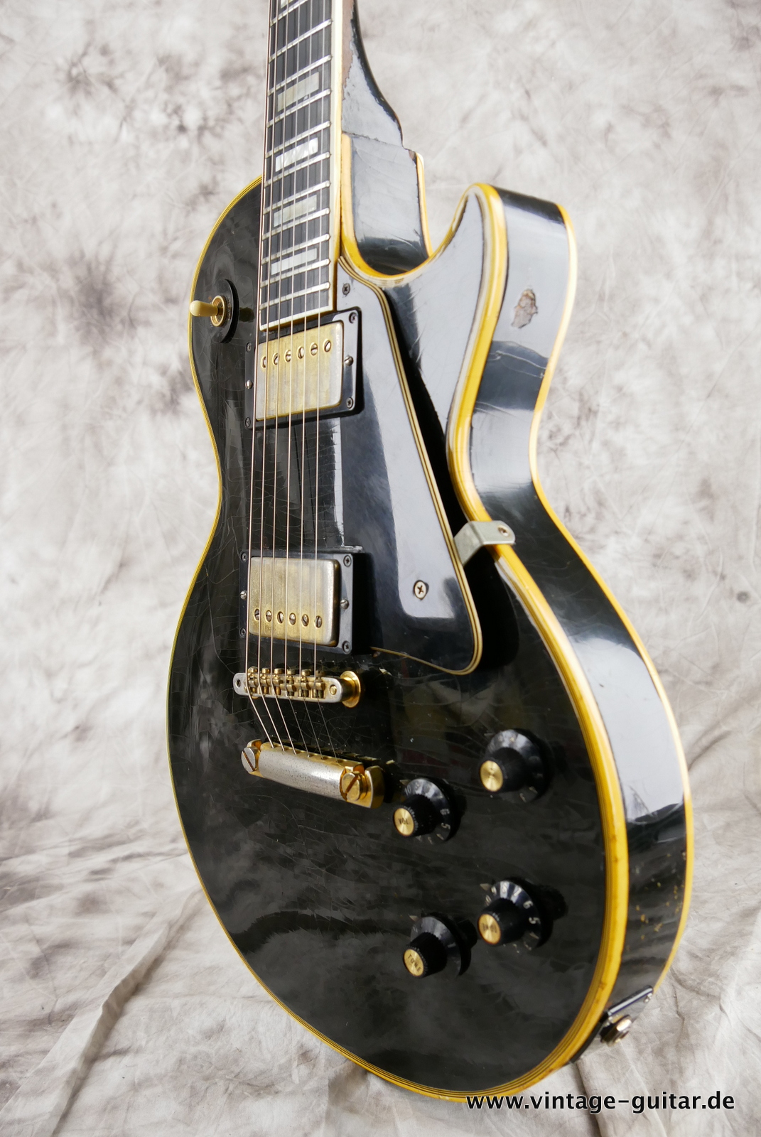 img/vintage/5097/Gibson-les-paul-custom-1969-black-006.JPG