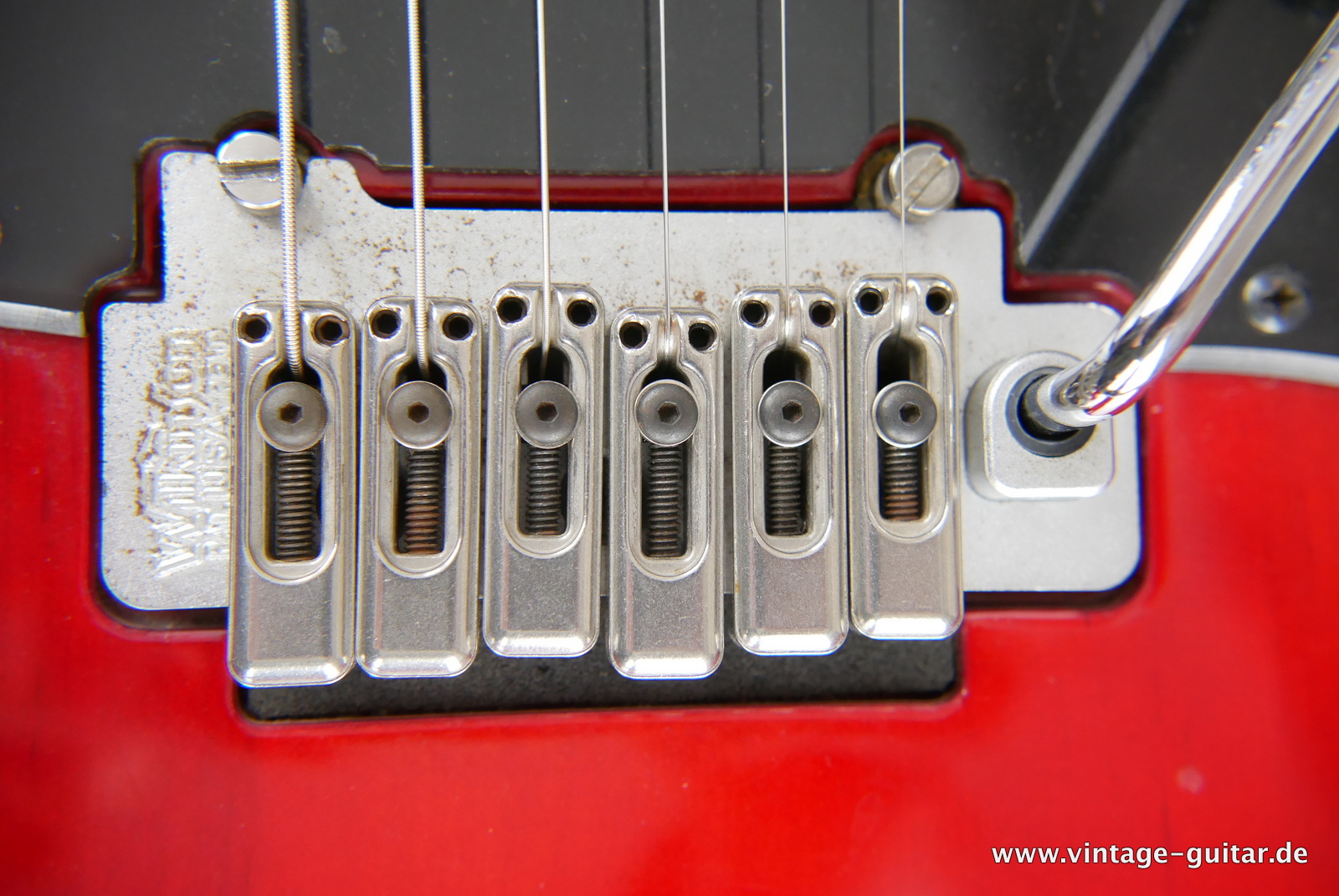 Hohner-revelation-rtx-1992-red-014.JPG