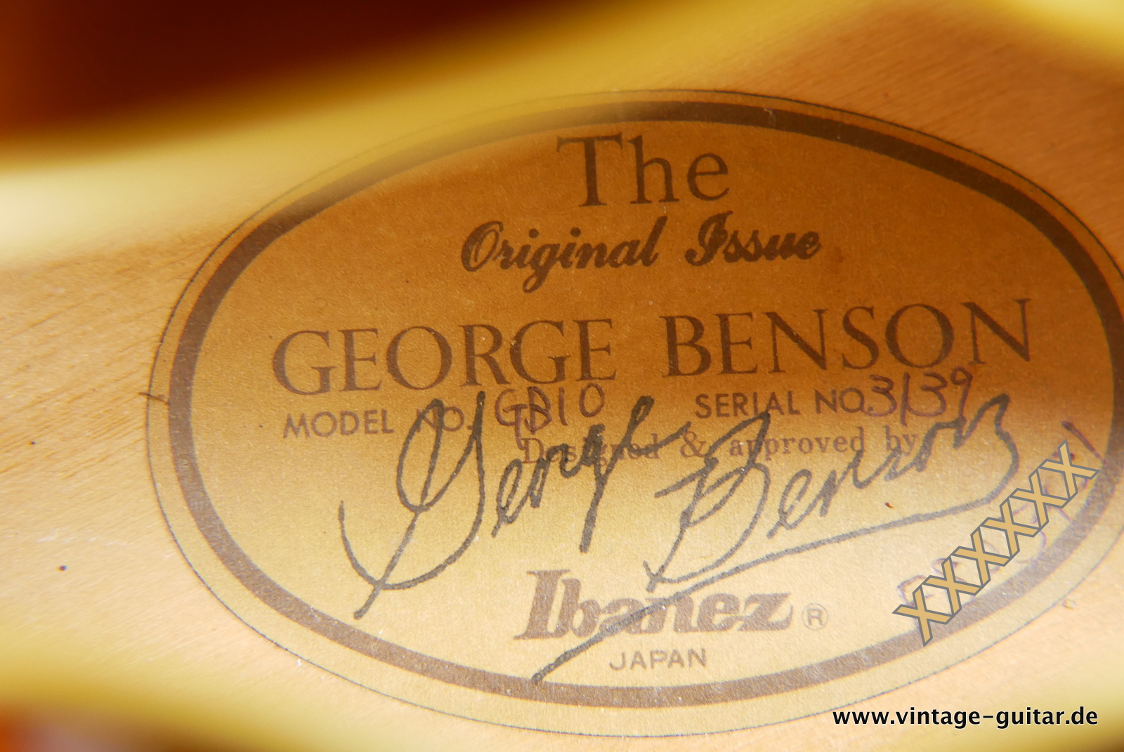 Ibanez-George-Benson-GB10-sunburst-1980-014.JPG