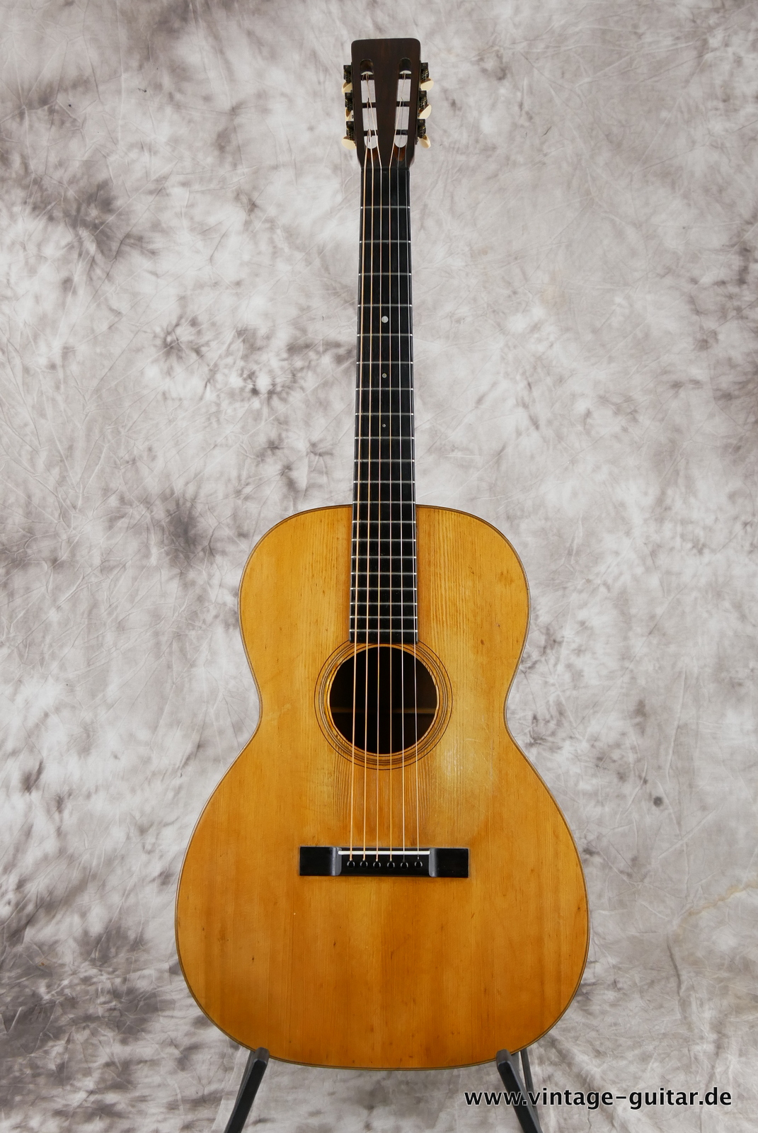 Martin-000-18-acoustic-western-guitar-1927-001.JPG