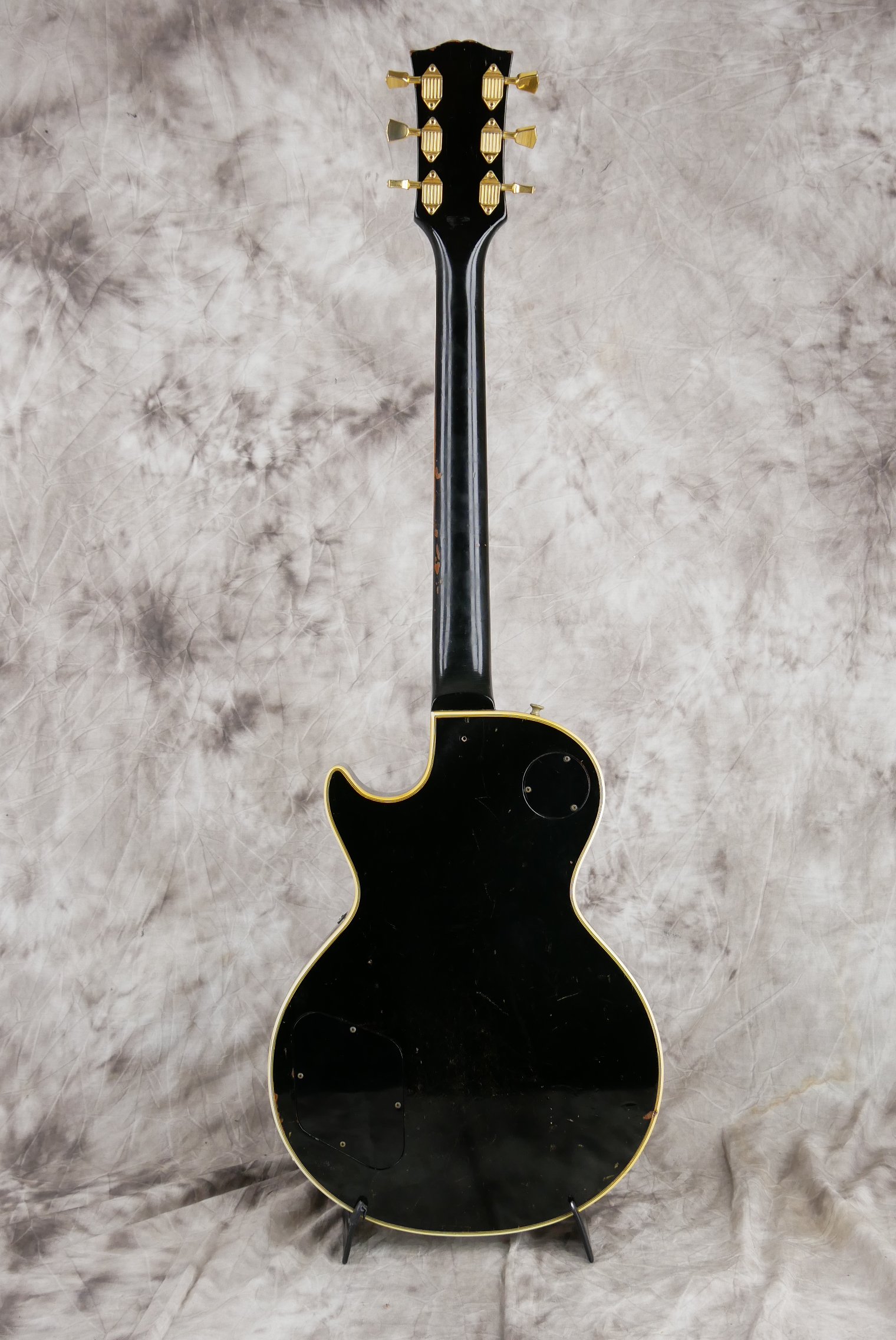 img/vintage/5115/Gibson-Les-Paul-Custom-1969-one-piece-body-and-neck-003.JPG