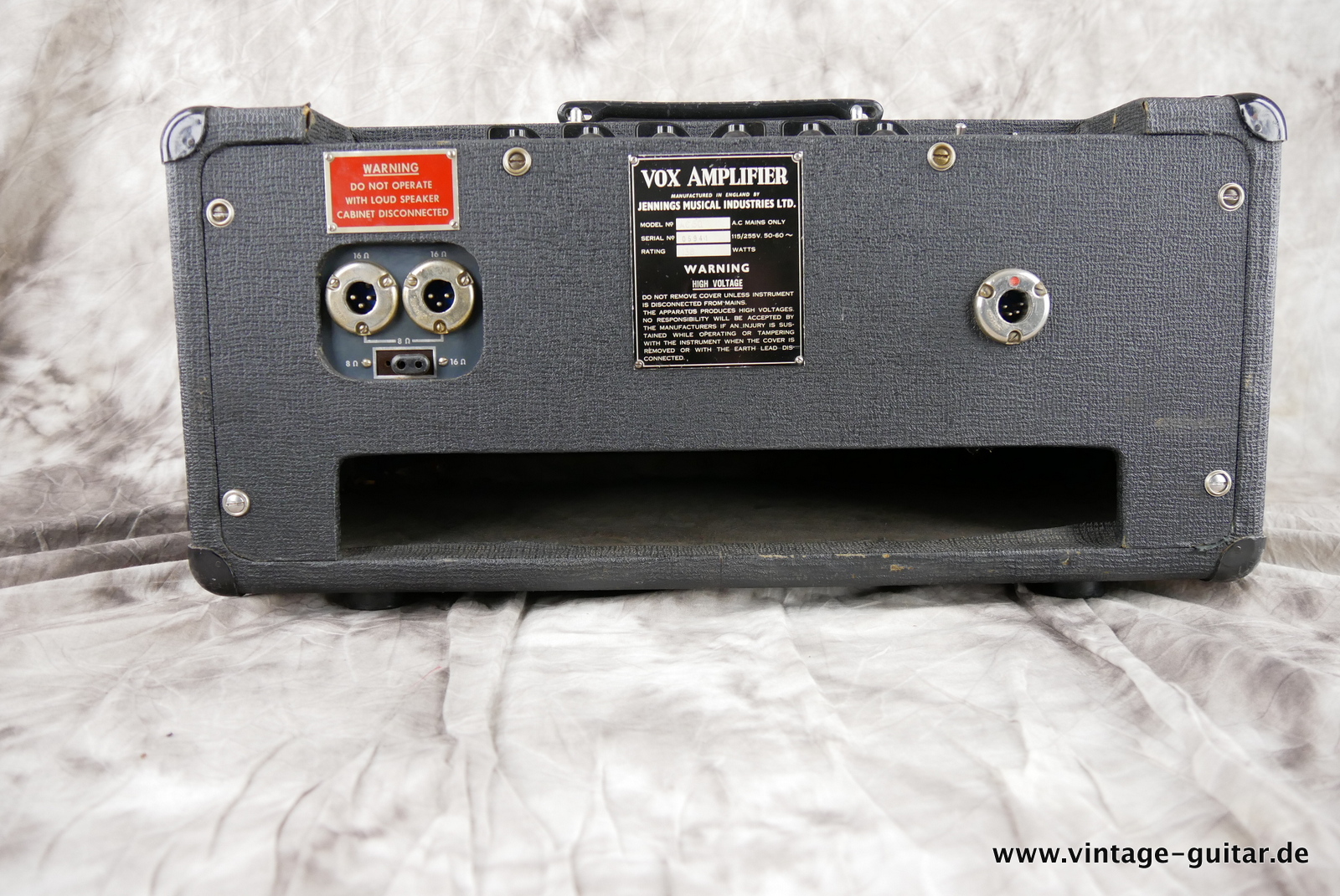 Vox-Ac50-1965-black-tolex-003.JPG