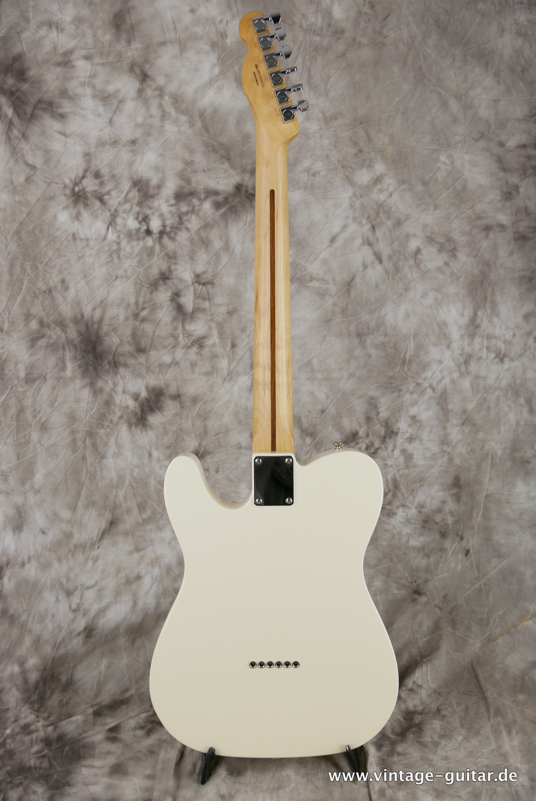 Fender-Telecaster-Standard-Mexico-2015-arctic-white-003.JPG