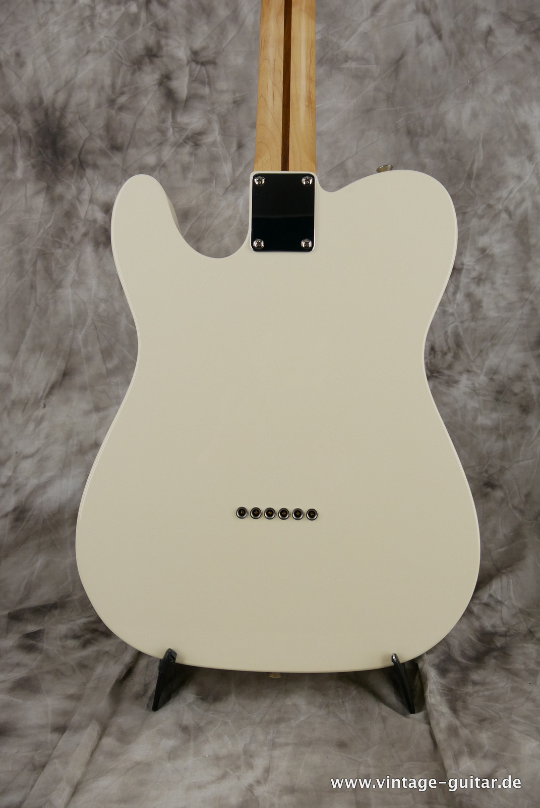 Fender-Telecaster-Standard-Mexico-2015-arctic-white-004.JPG