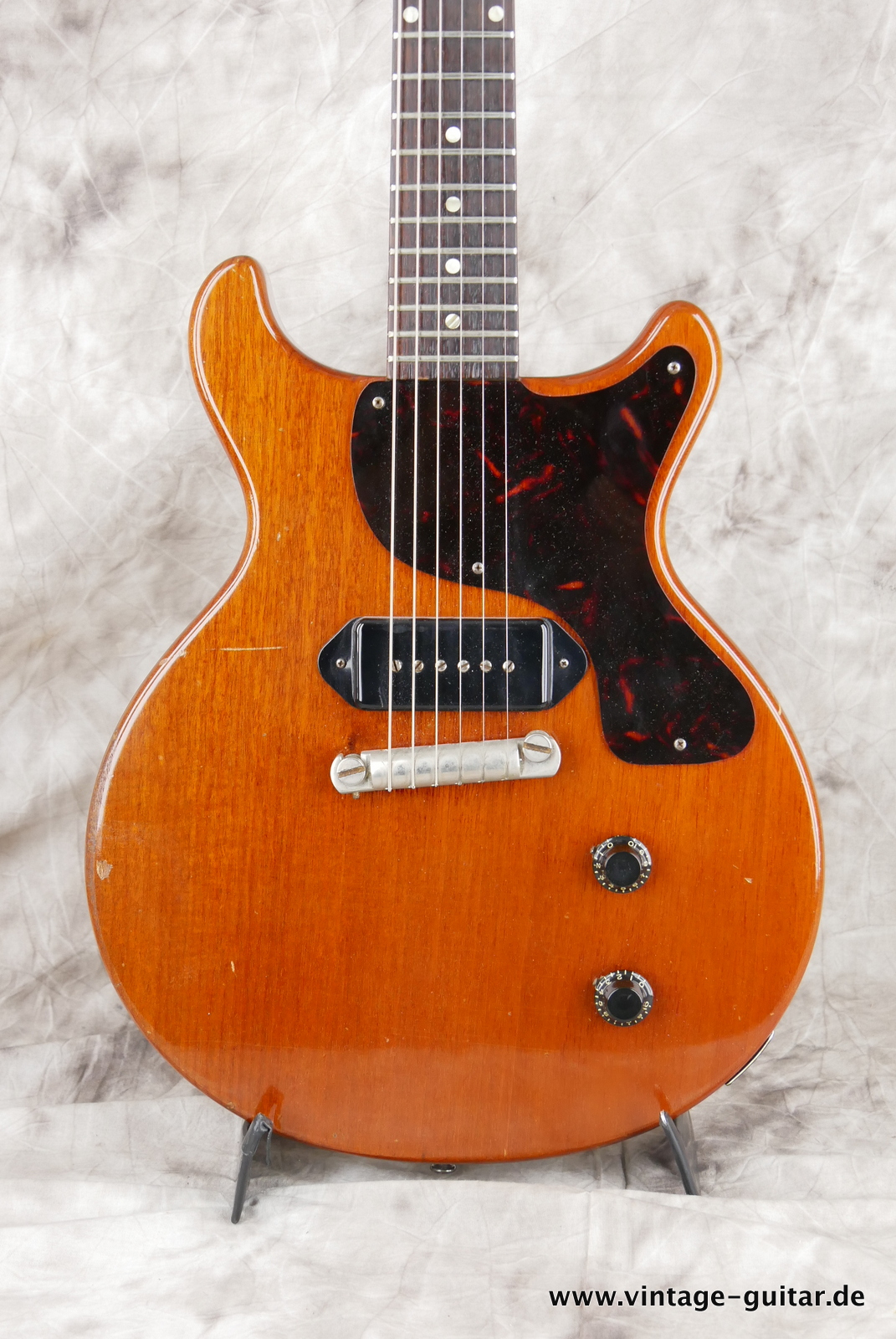 img/vintage/5122/Gibson_Les_Paul_Junior_Double_cut_cherry_1960-003.JPG