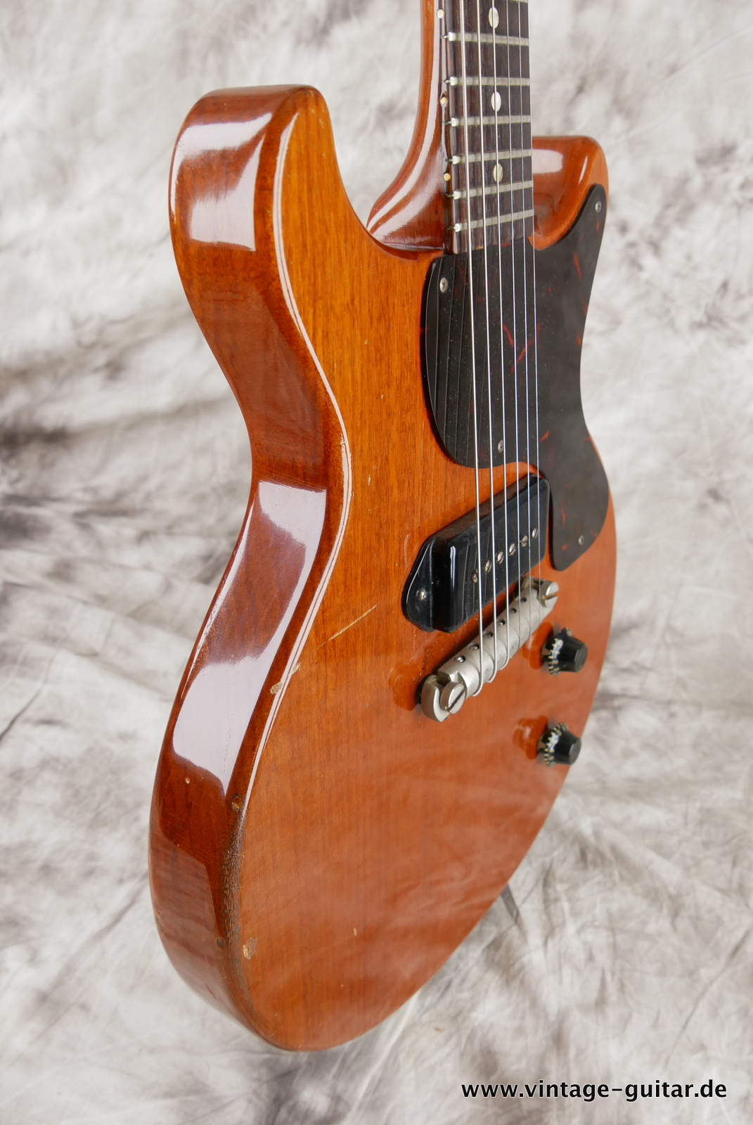 img/vintage/5122/Gibson_Les_Paul_Junior_Double_cut_cherry_1960-005.JPG