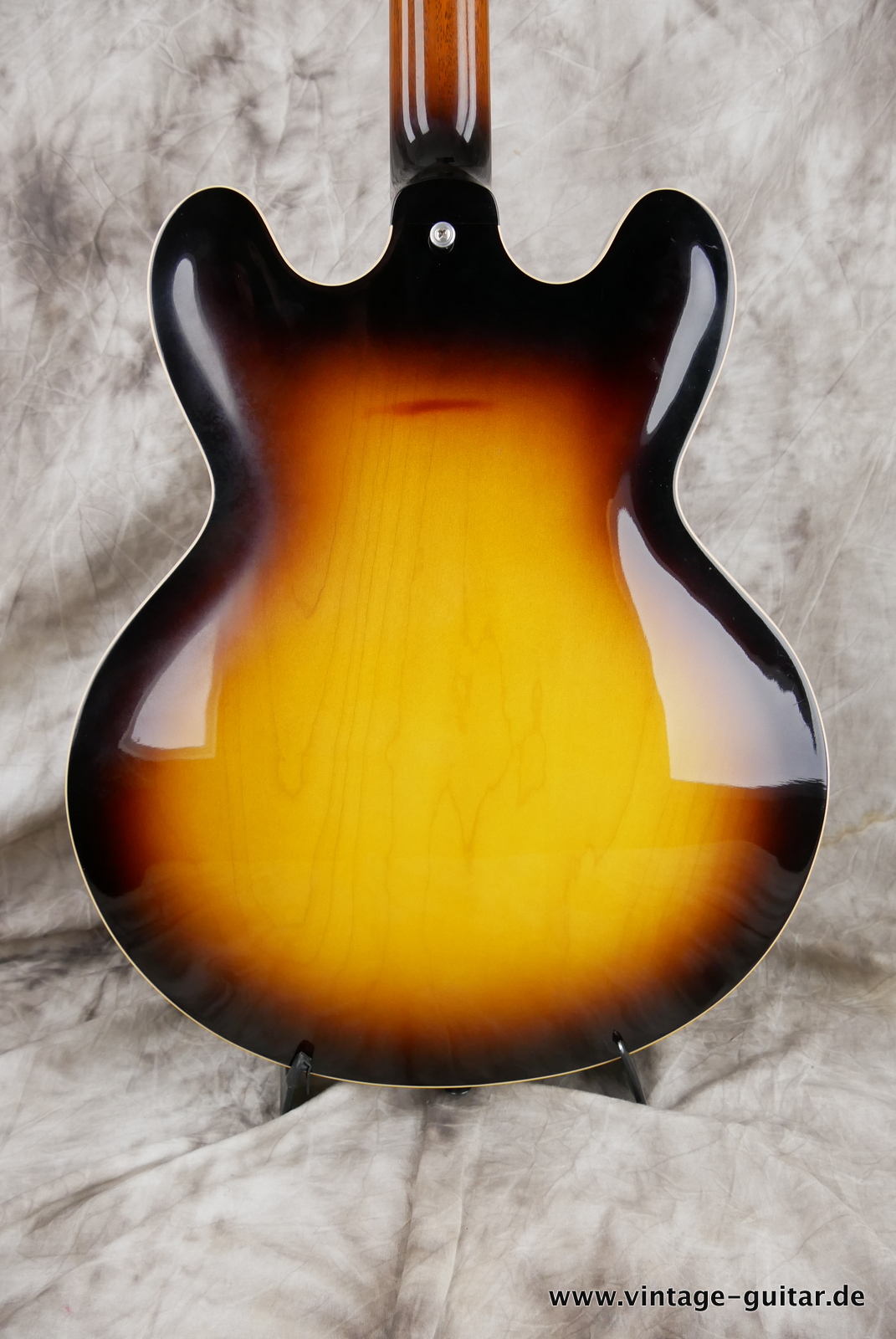 Gibson-ES335-Lefthand-2013-vintage-sunburst-004.JPG
