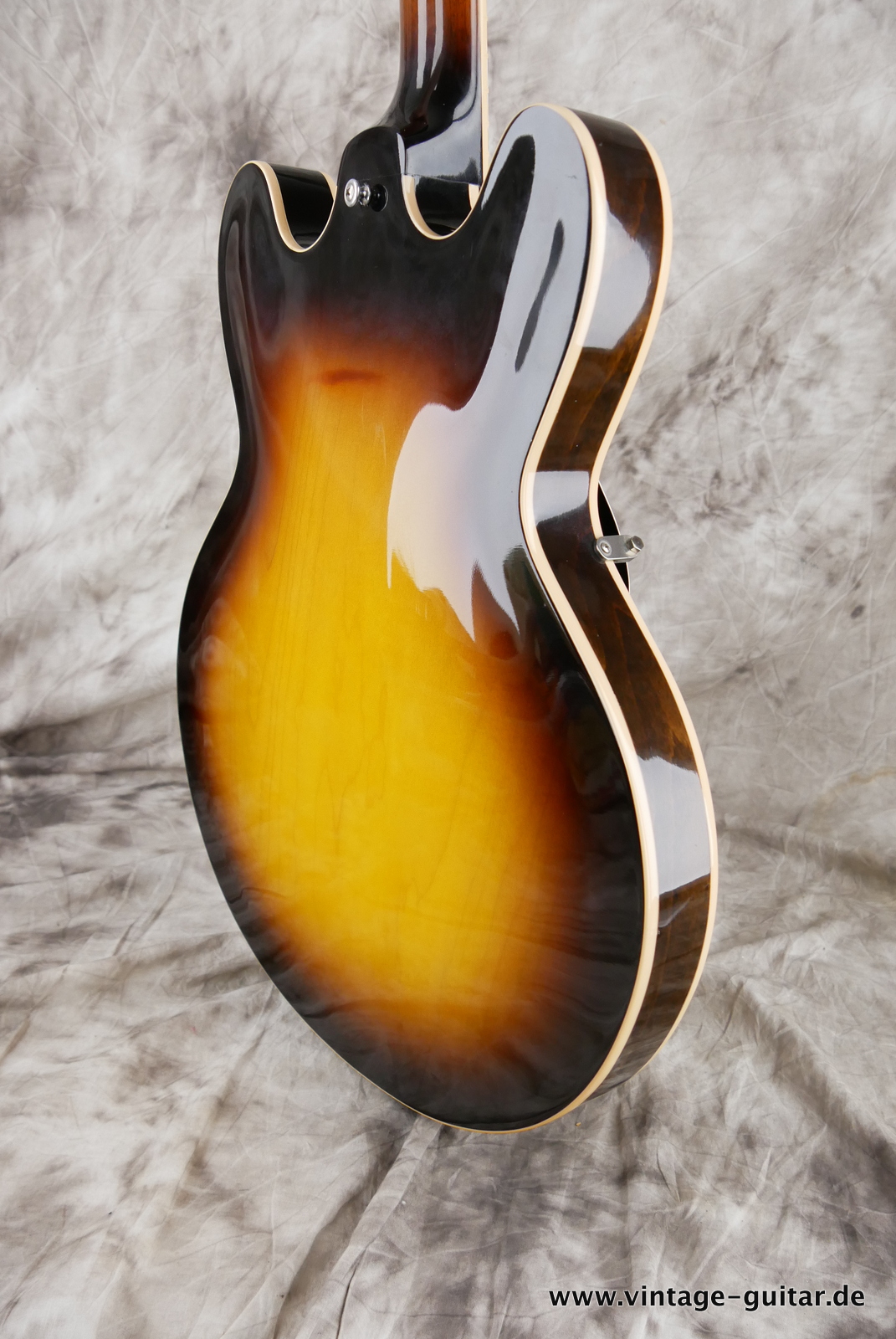Gibson-ES335-Lefthand-2013-vintage-sunburst-007.JPG