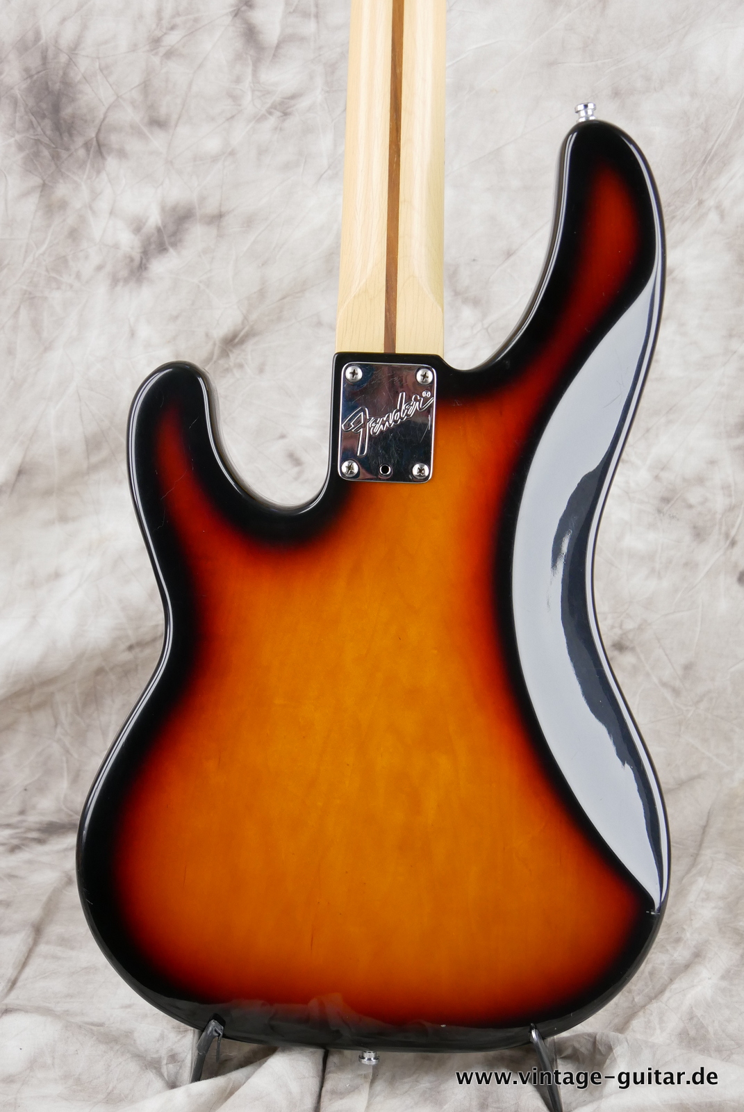 img/vintage/5131/Fender_Precision_plus_USA_sunburst_1992-004.JPG