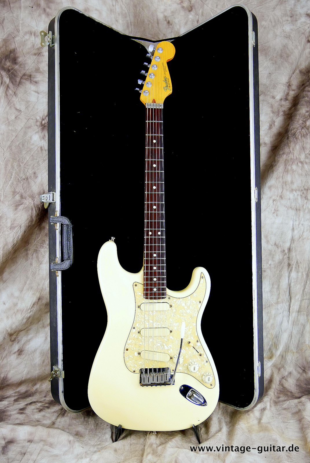 fender-stratocaster-plus-deluxe-1992-olympic-white-017.JPG