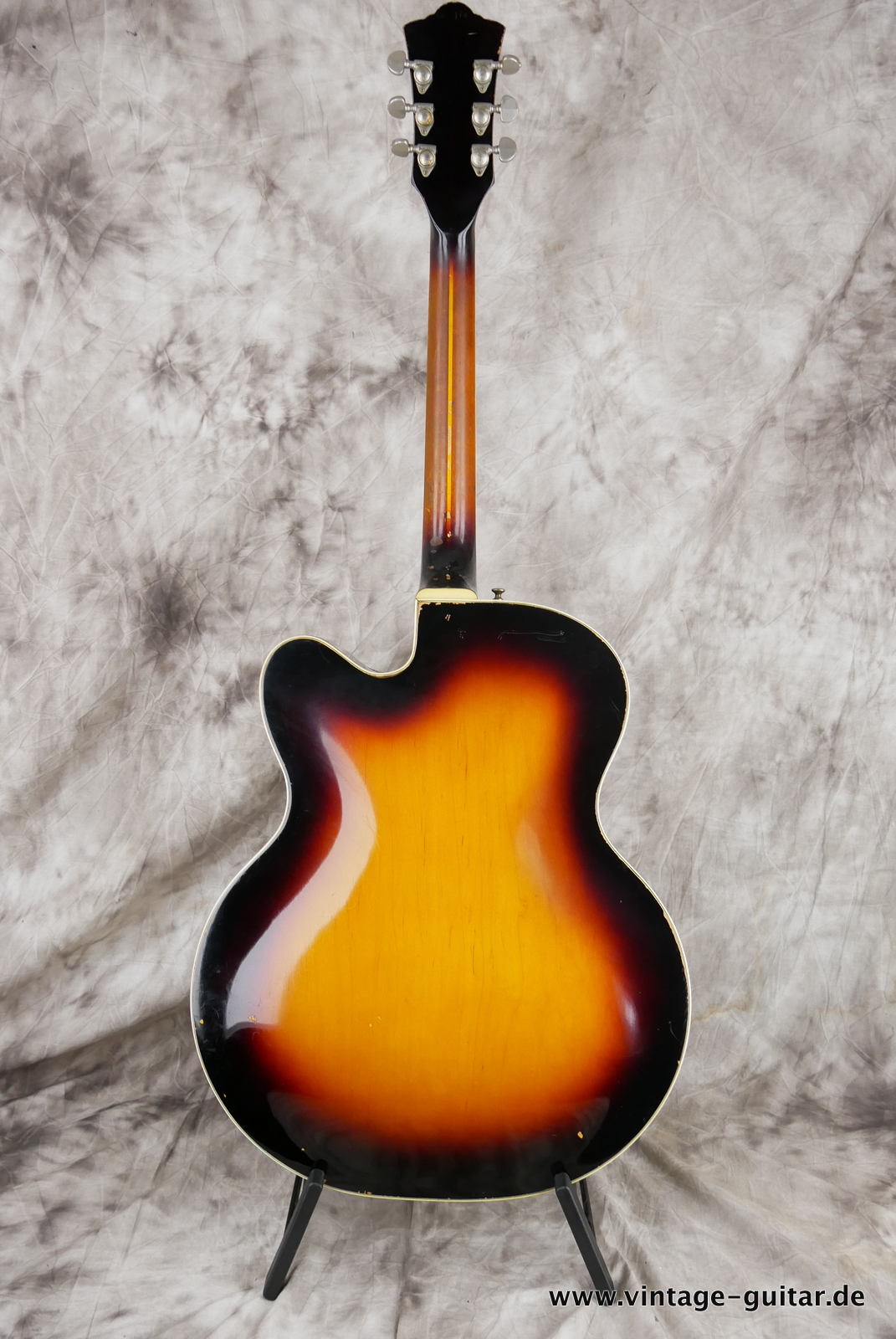 Guild-X-175-1967-sunburst-003.JPG