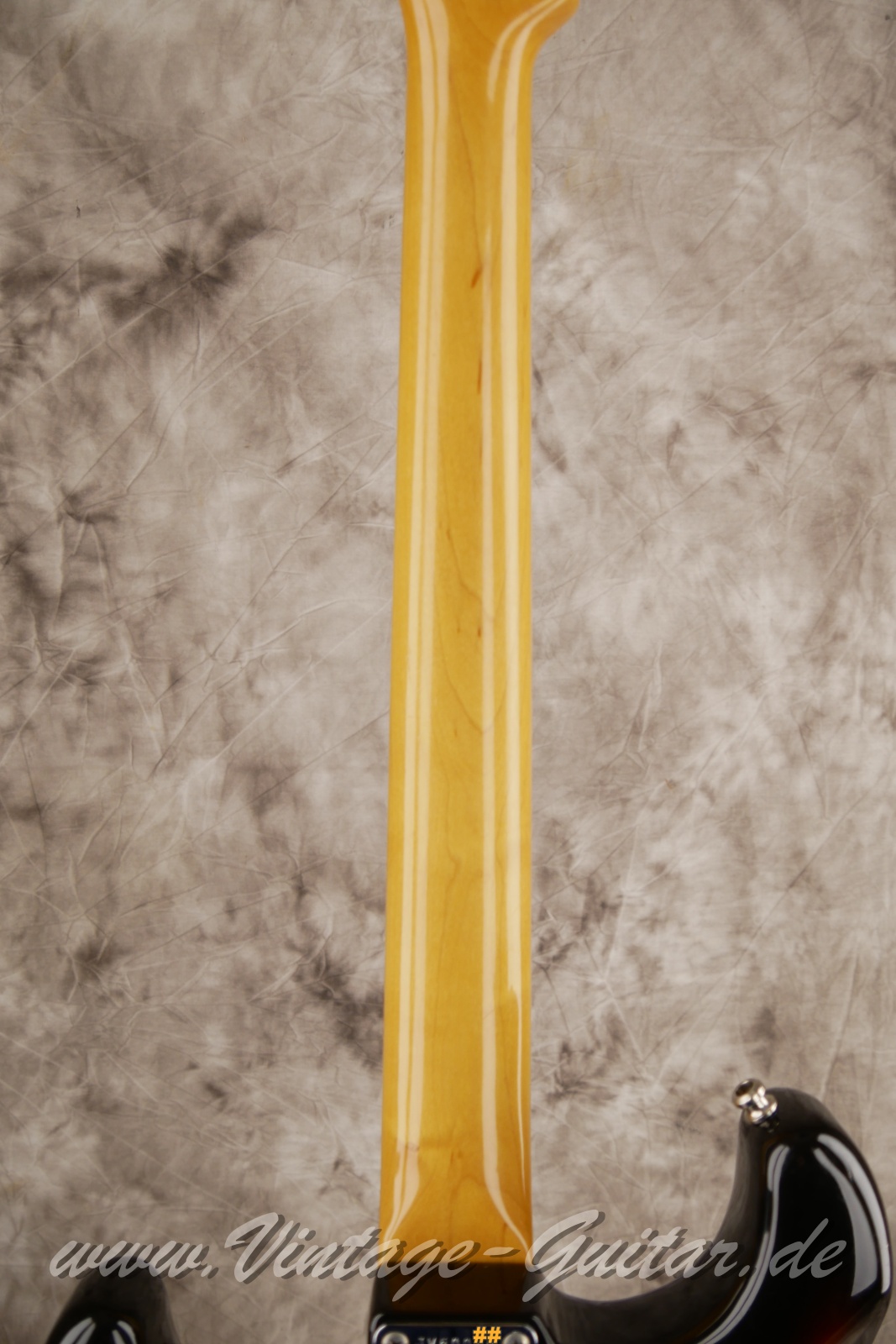 img/vintage/5151/Fender_Squier_Stratocaster_JV_Japan_sunburst_1983-007.JPG