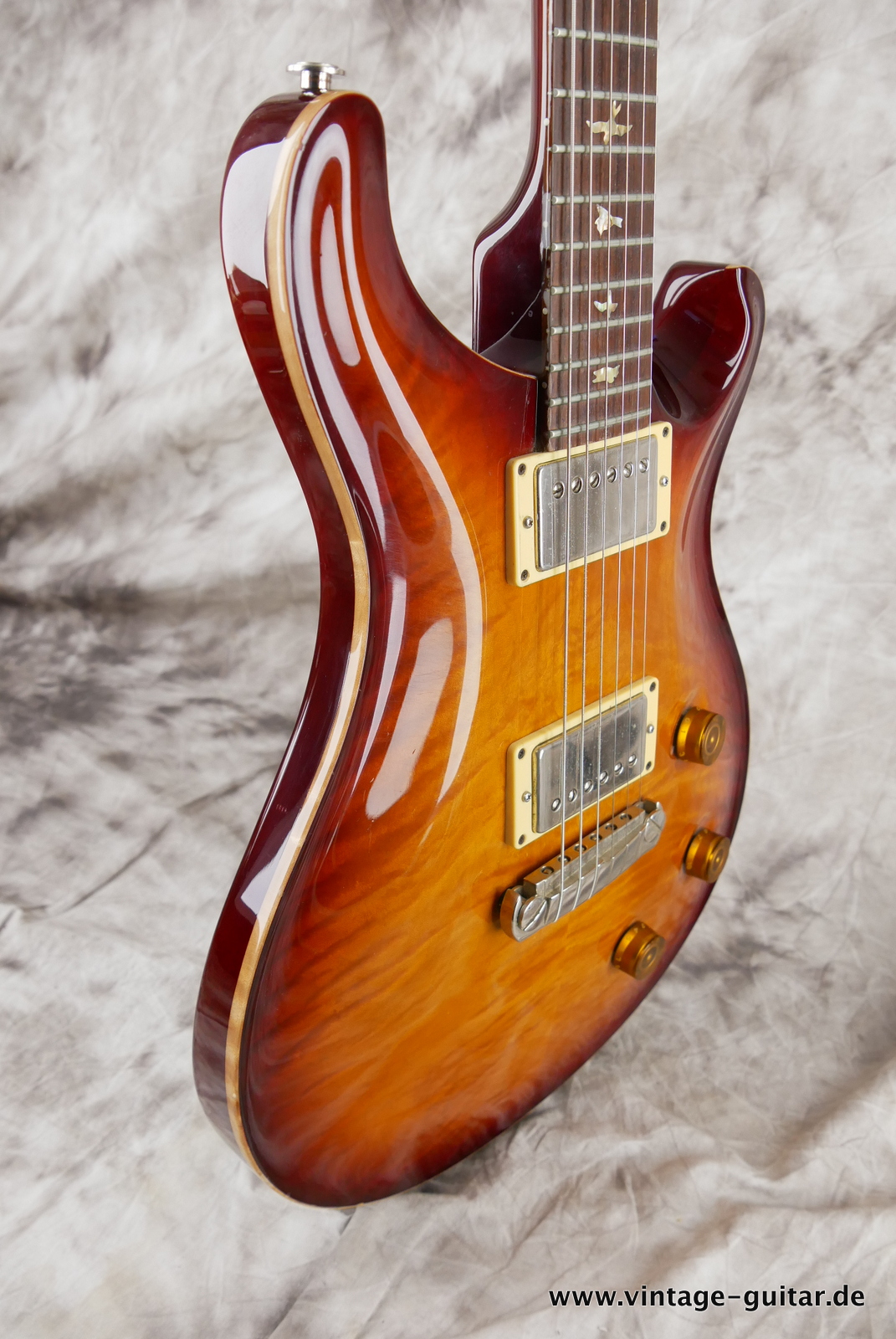 PRS_Custom_22_sunburst_2001-005.JPG