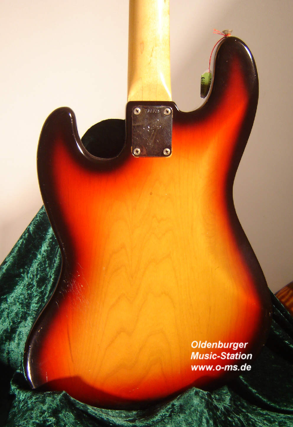 FENDER Jazz Bass FENDER Jazz Bass