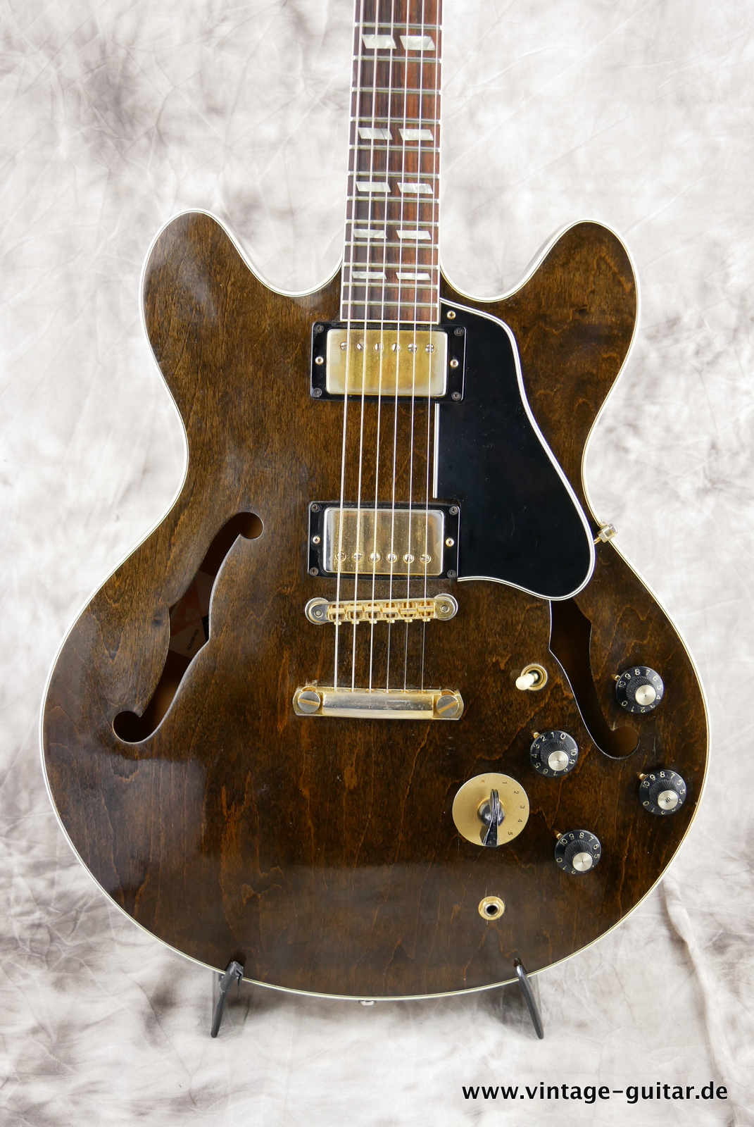 Gibson_ES_345_TD_walnut_1978-002.JPG