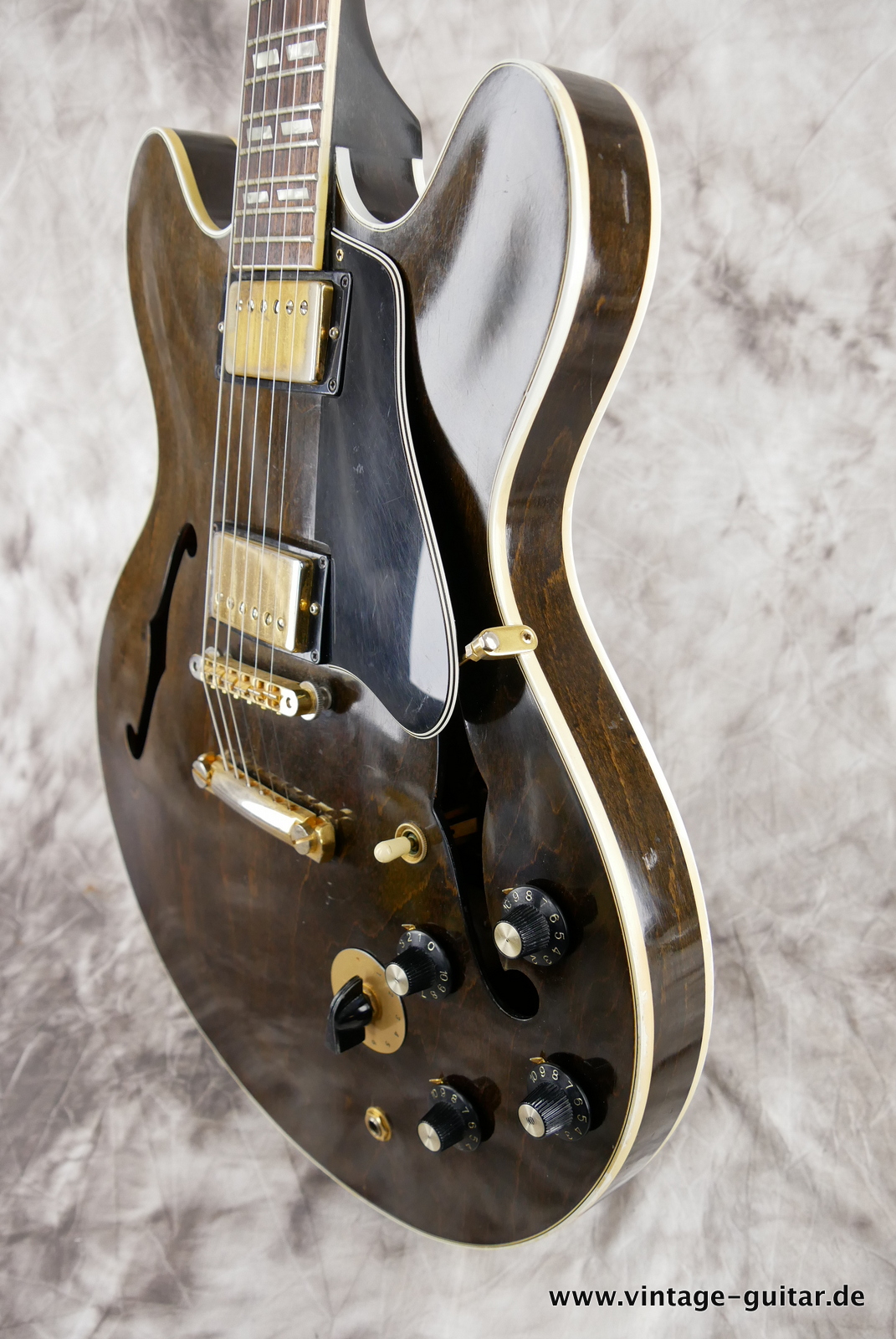 Gibson_ES_345_TD_walnut_1978-006.JPG