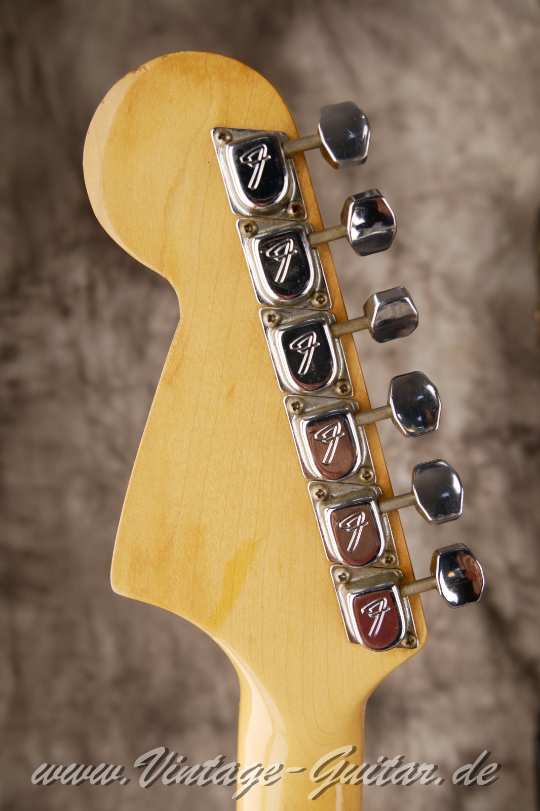 Fender-Stratocaster-1973-olympic-white-006.JPG