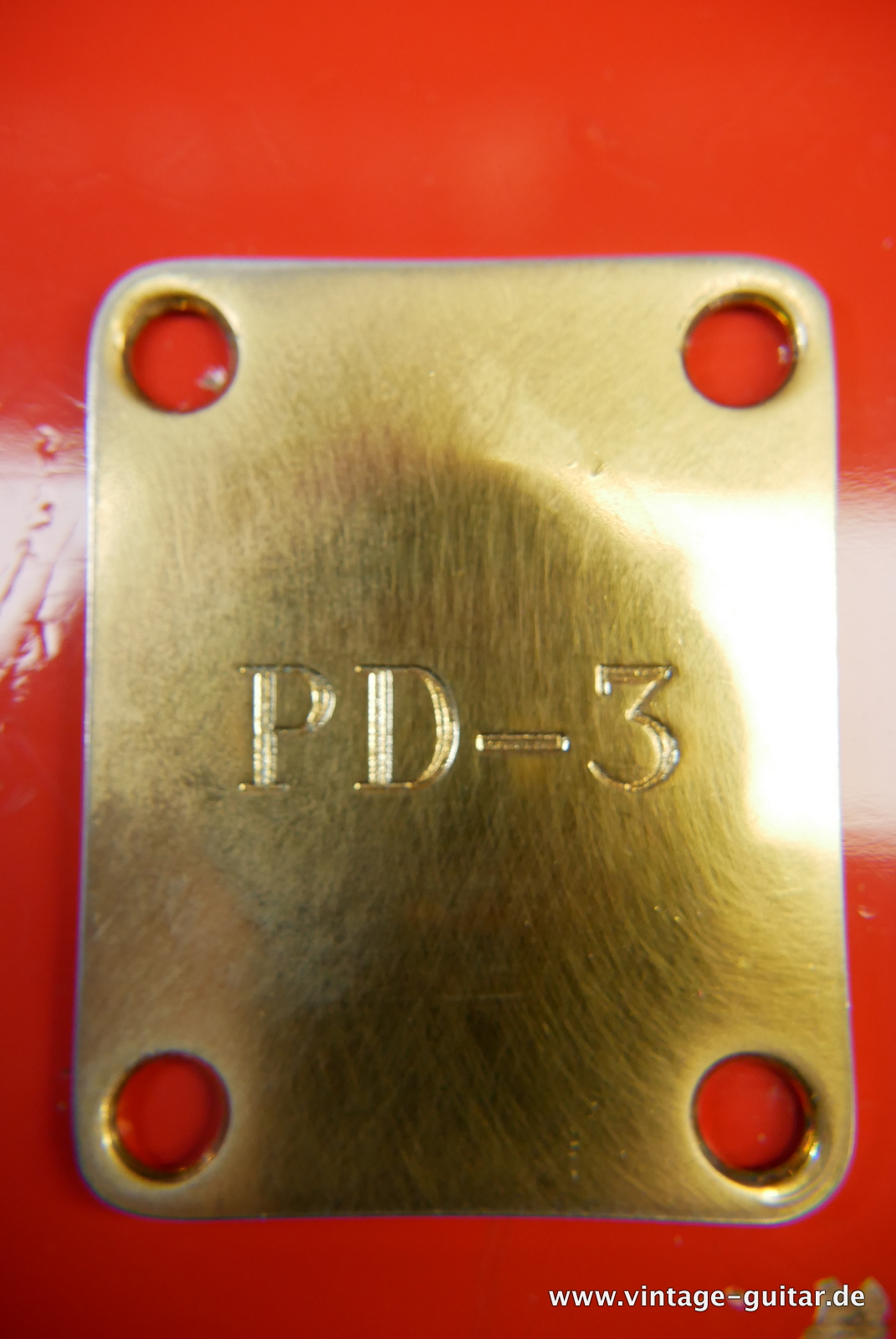 img/vintage/5174/Fender_Stratocaster_1958_relic_Custom_shop_Platinum_dealer_PD3_Cunetto_John_Cruz_fiesta_red_1997-019.JPG