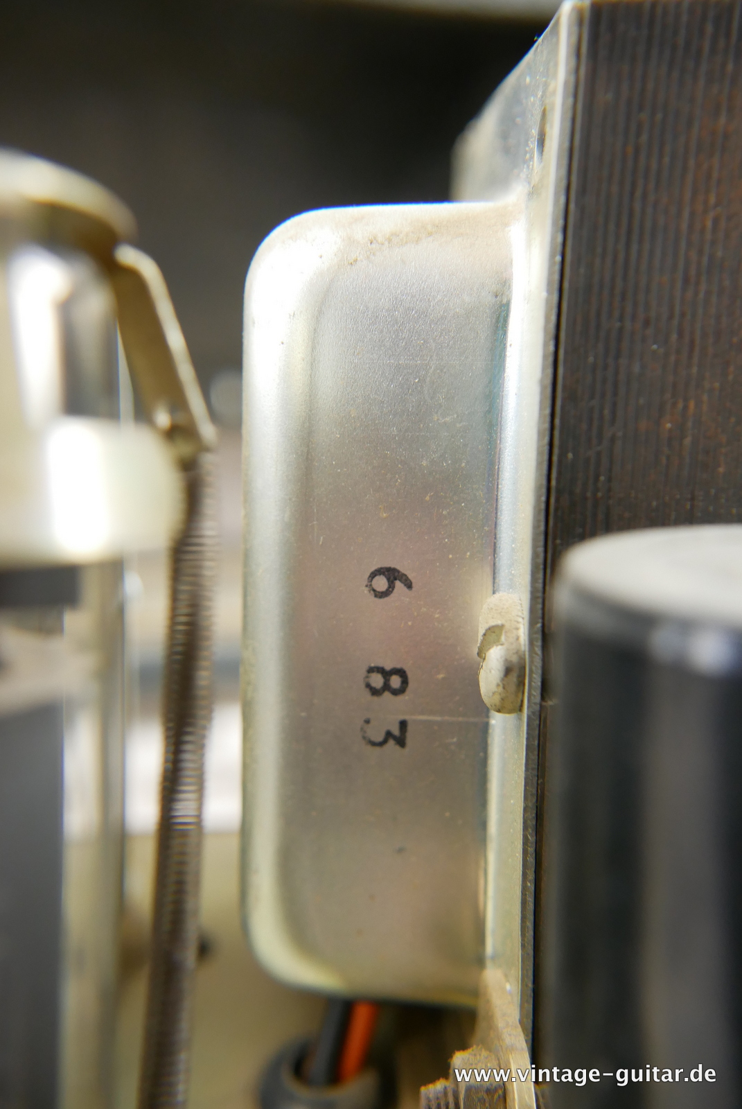 img/vintage/5175/Marshall_2204_JCM_800_Master_Model_50_Mk2_Lead_1983-018.JPG