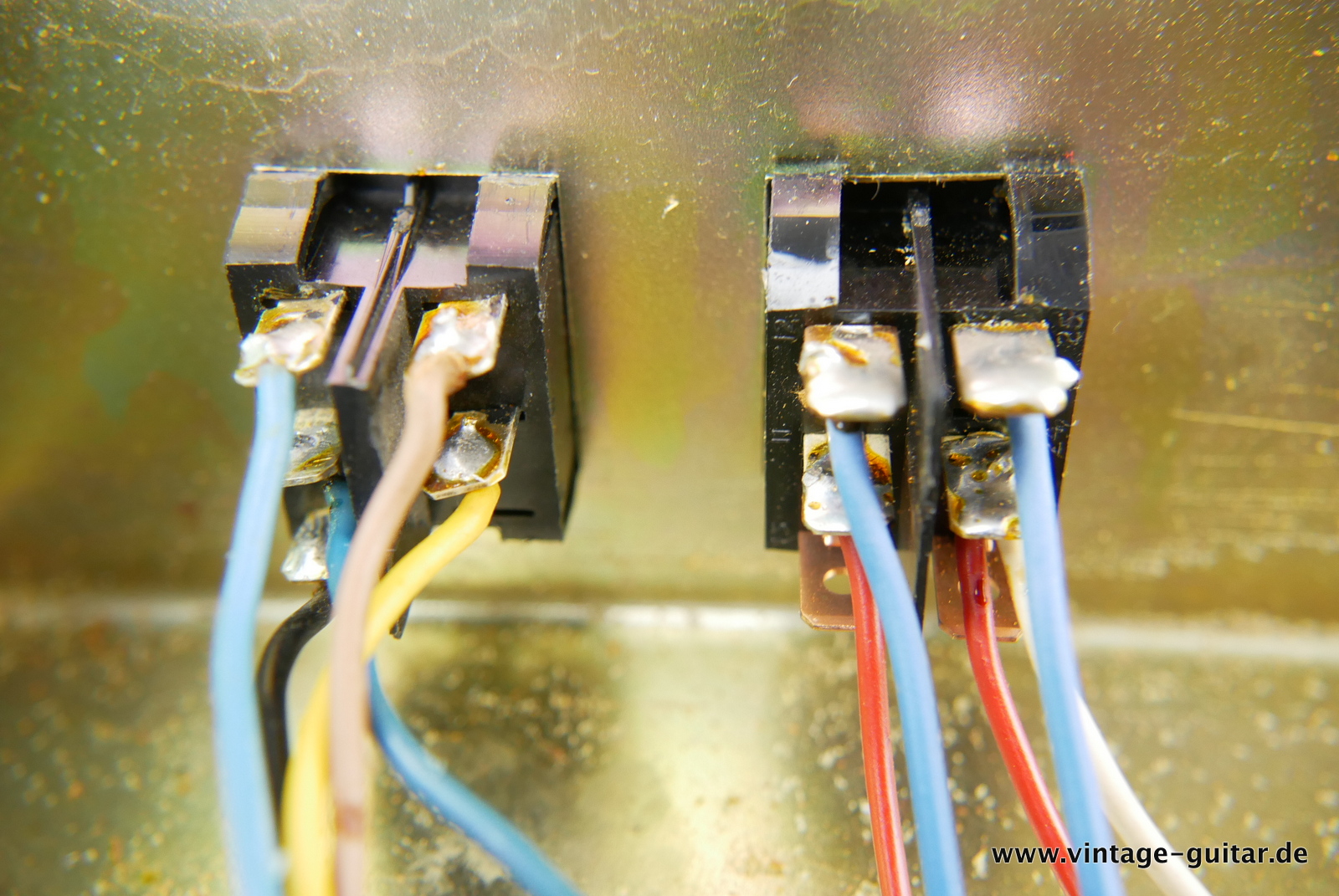 img/vintage/5175/Marshall_2204_JCM_800_Master_Model_50_Mk2_Lead_1983-026.JPG
