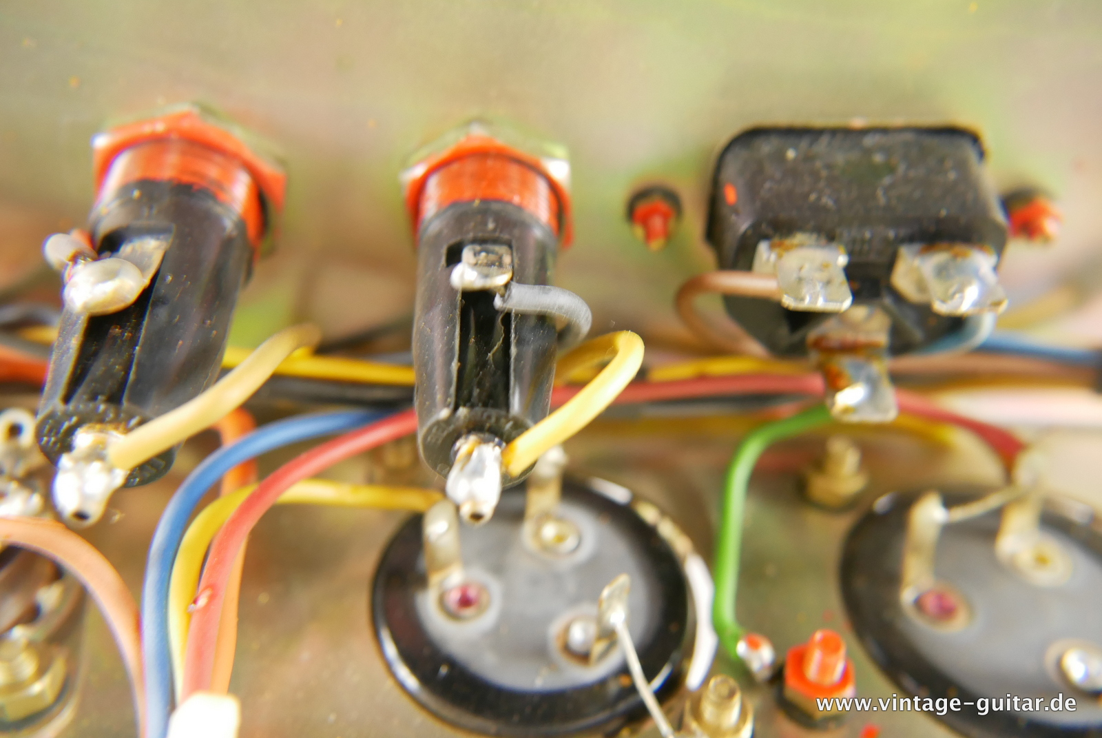 img/vintage/5175/Marshall_2204_JCM_800_Master_Model_50_Mk2_Lead_1983-033.JPG