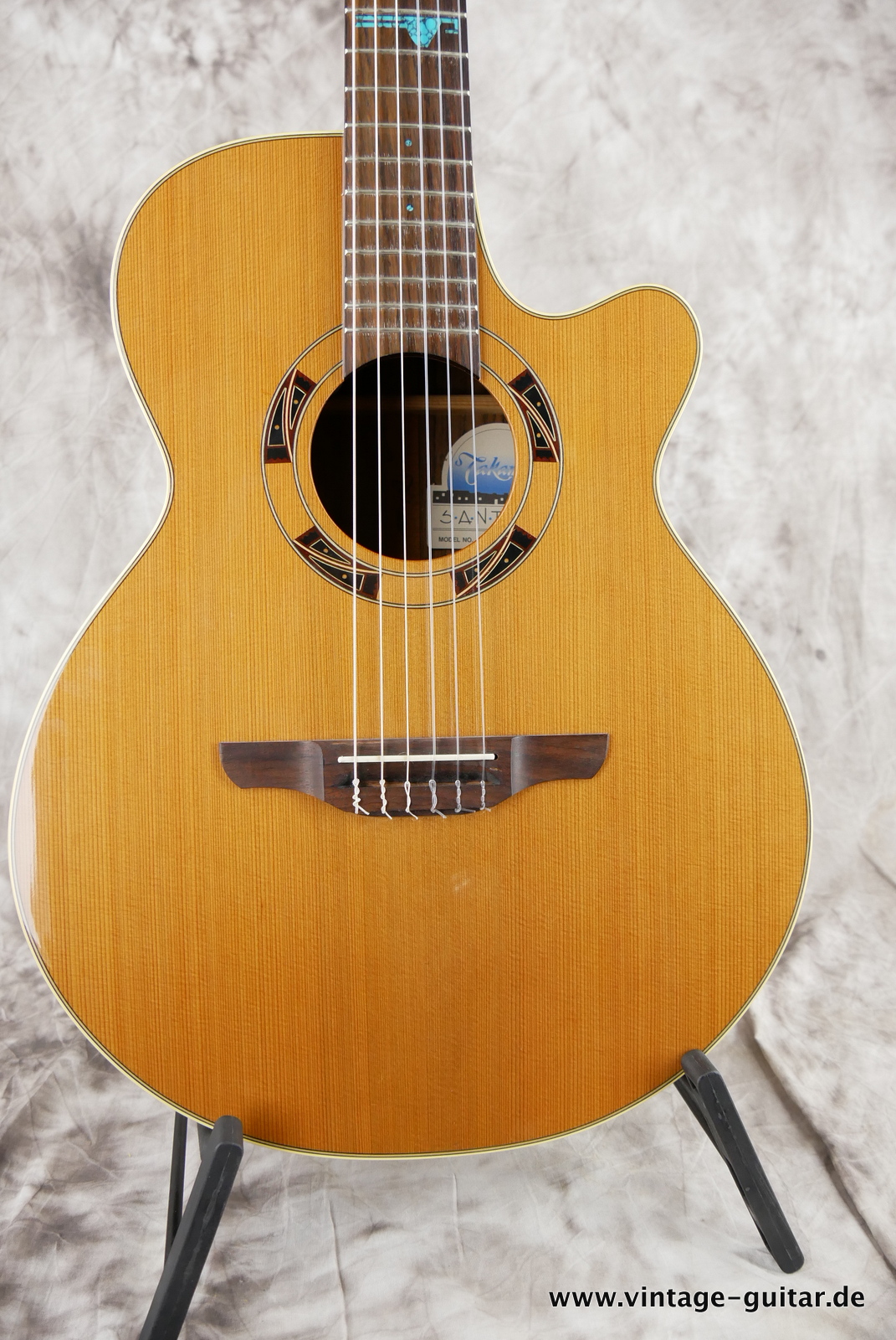 img/vintage/5188/Takamine_Santa_Fee_acoustic_guitar_pickup_flightcase-003.JPG