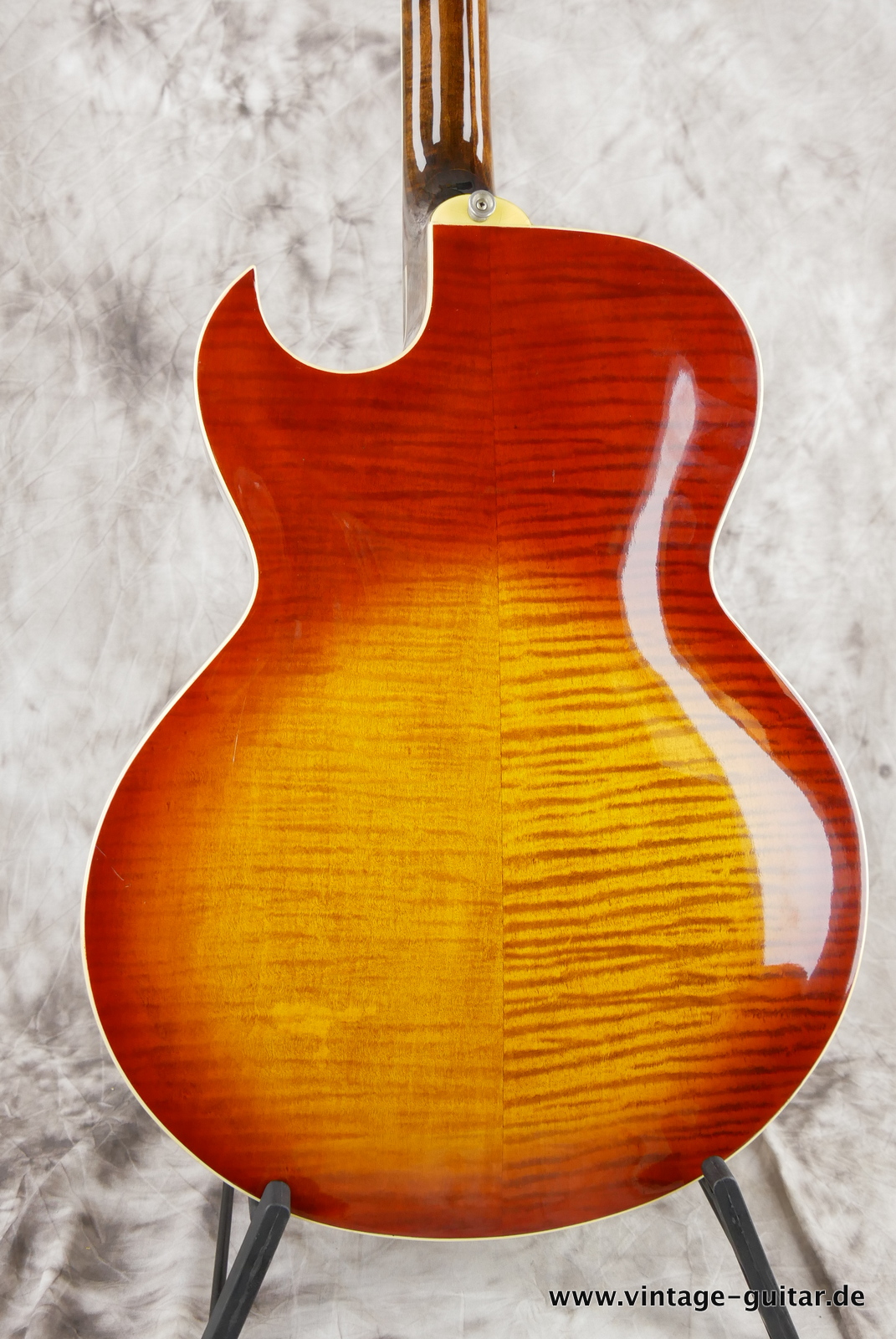 Ibanez_Howard_Roberts_2453_custom_Japan_sunburst-004.JPG