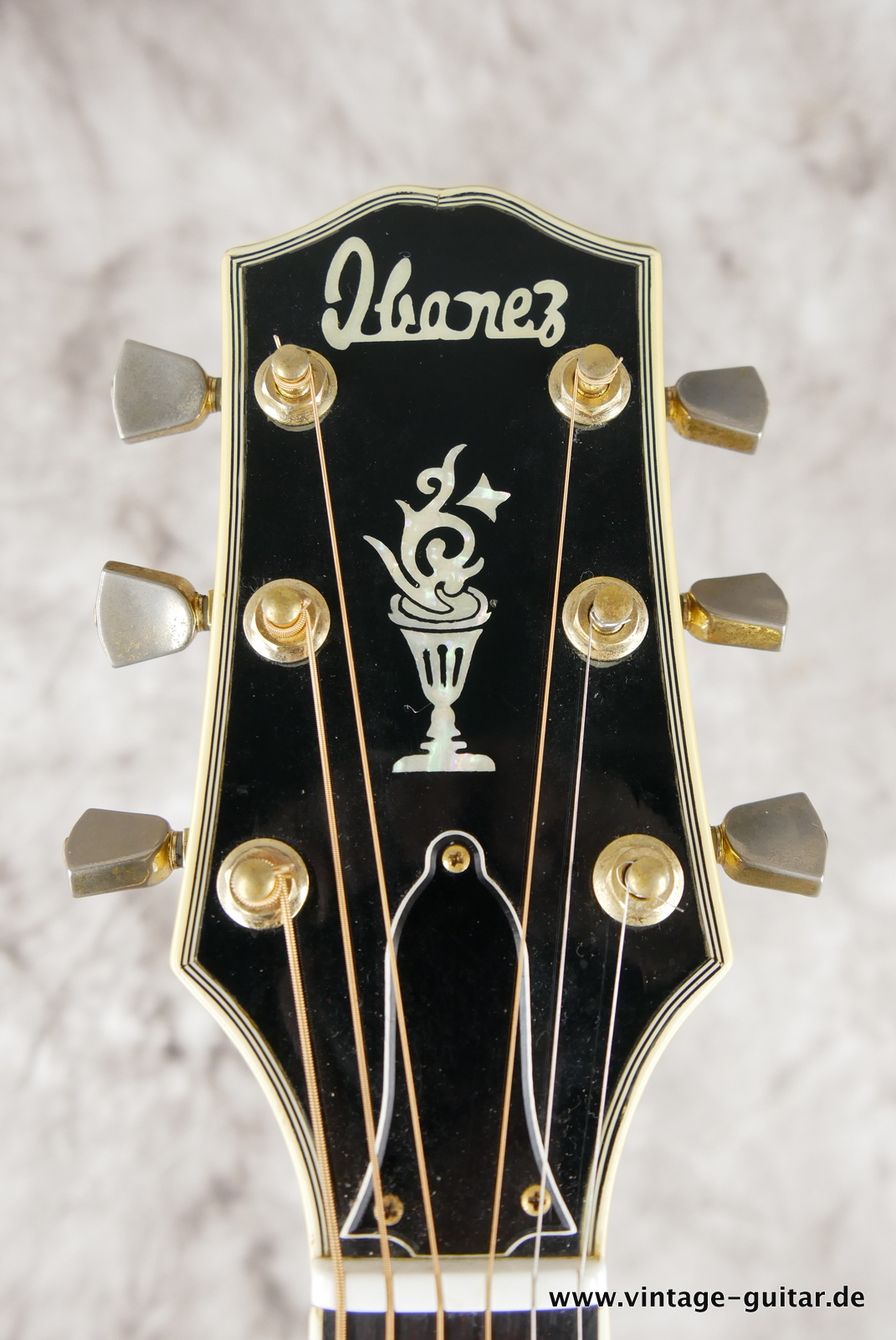 Ibanez_Howard_Roberts_2453_custom_Japan_sunburst-009.JPG