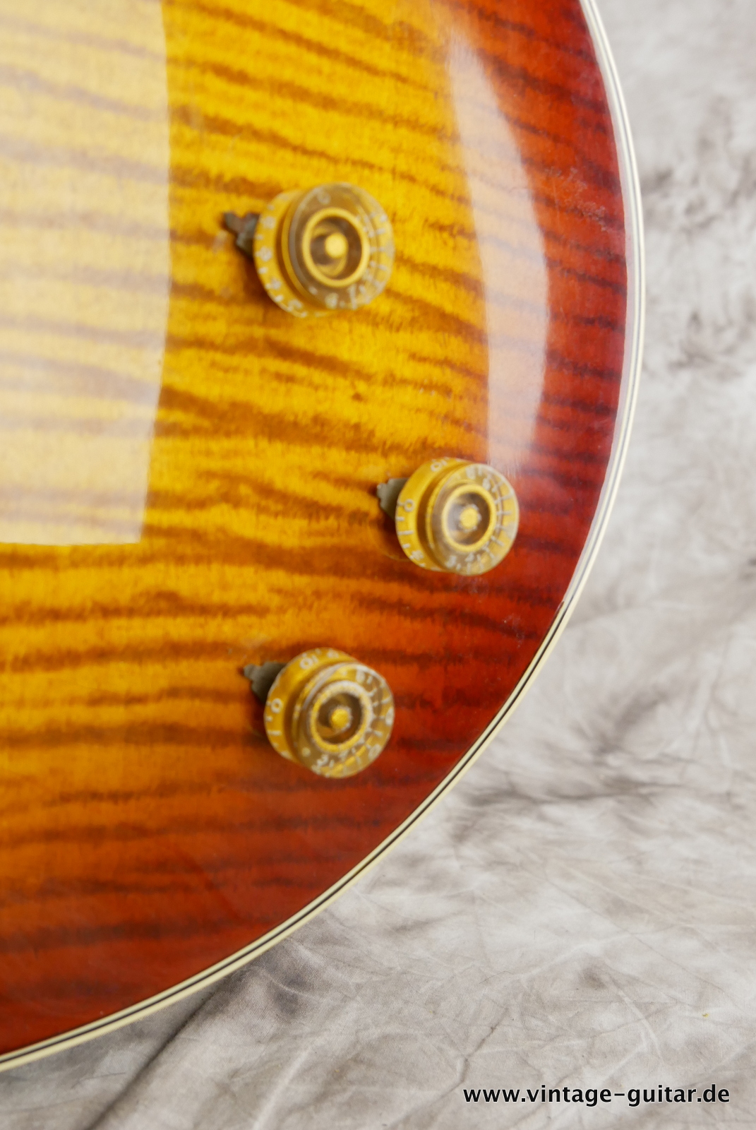 Ibanez_Howard_Roberts_2453_custom_Japan_sunburst-013.JPG