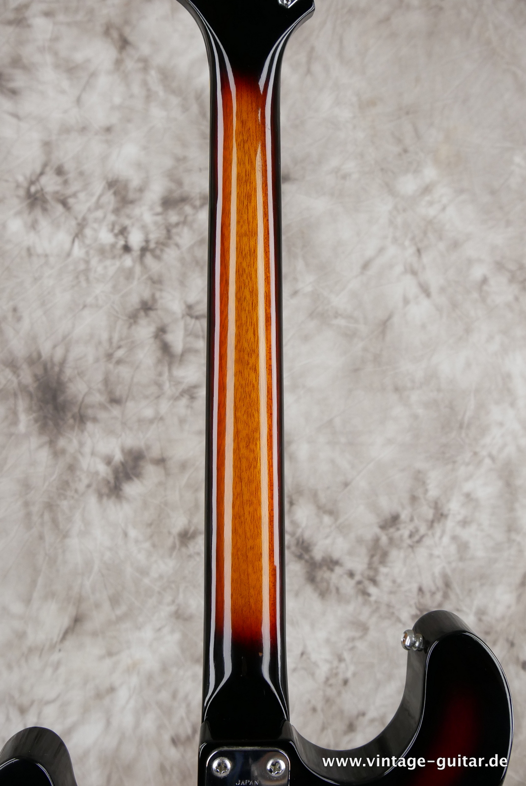 Ibanez_Mod_2020_pre_Fender_sunburst_70s-012.JPG