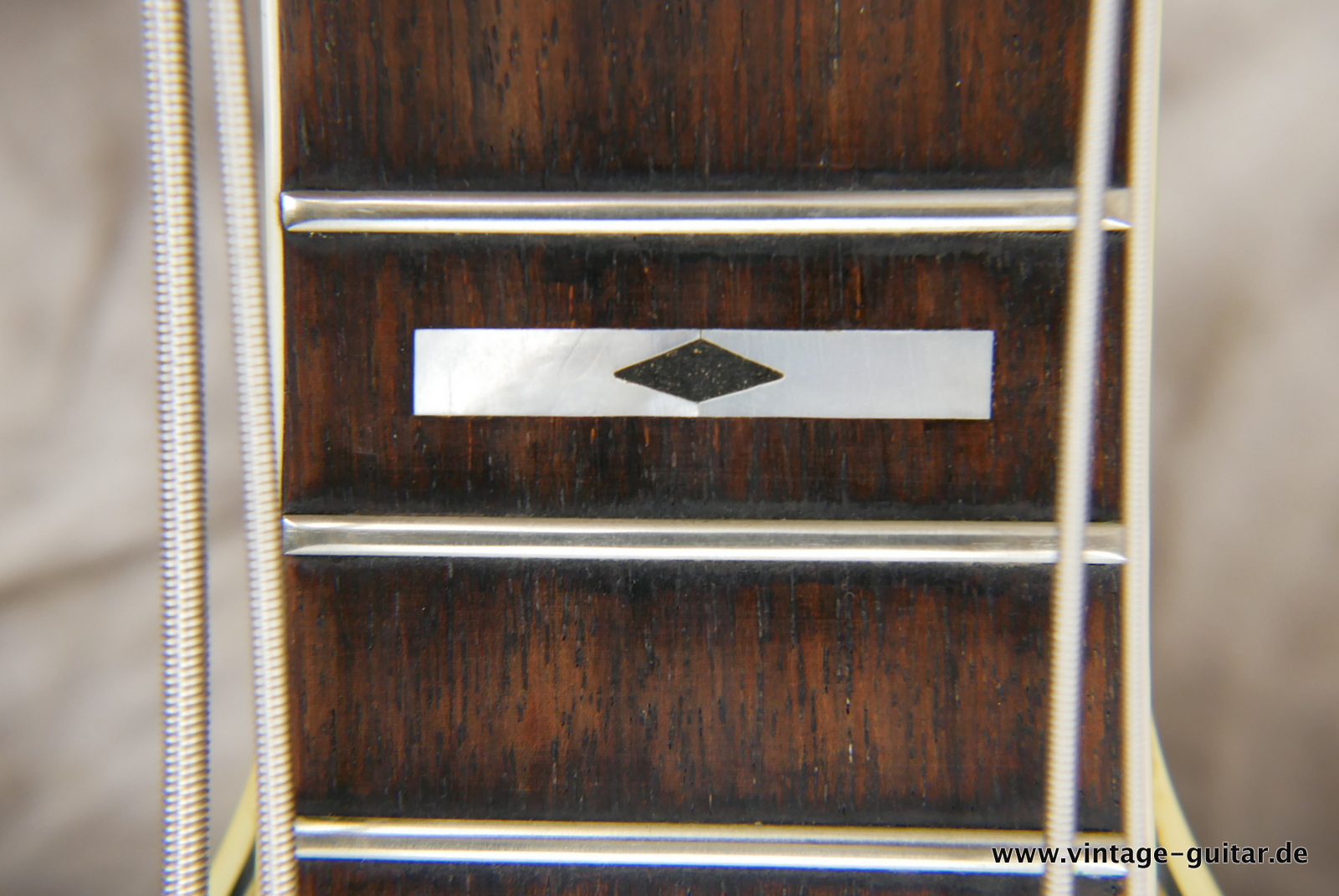 img/vintage/5192/Ibanez_2615B_bass_double_cutaway_artist_series-013.JPG