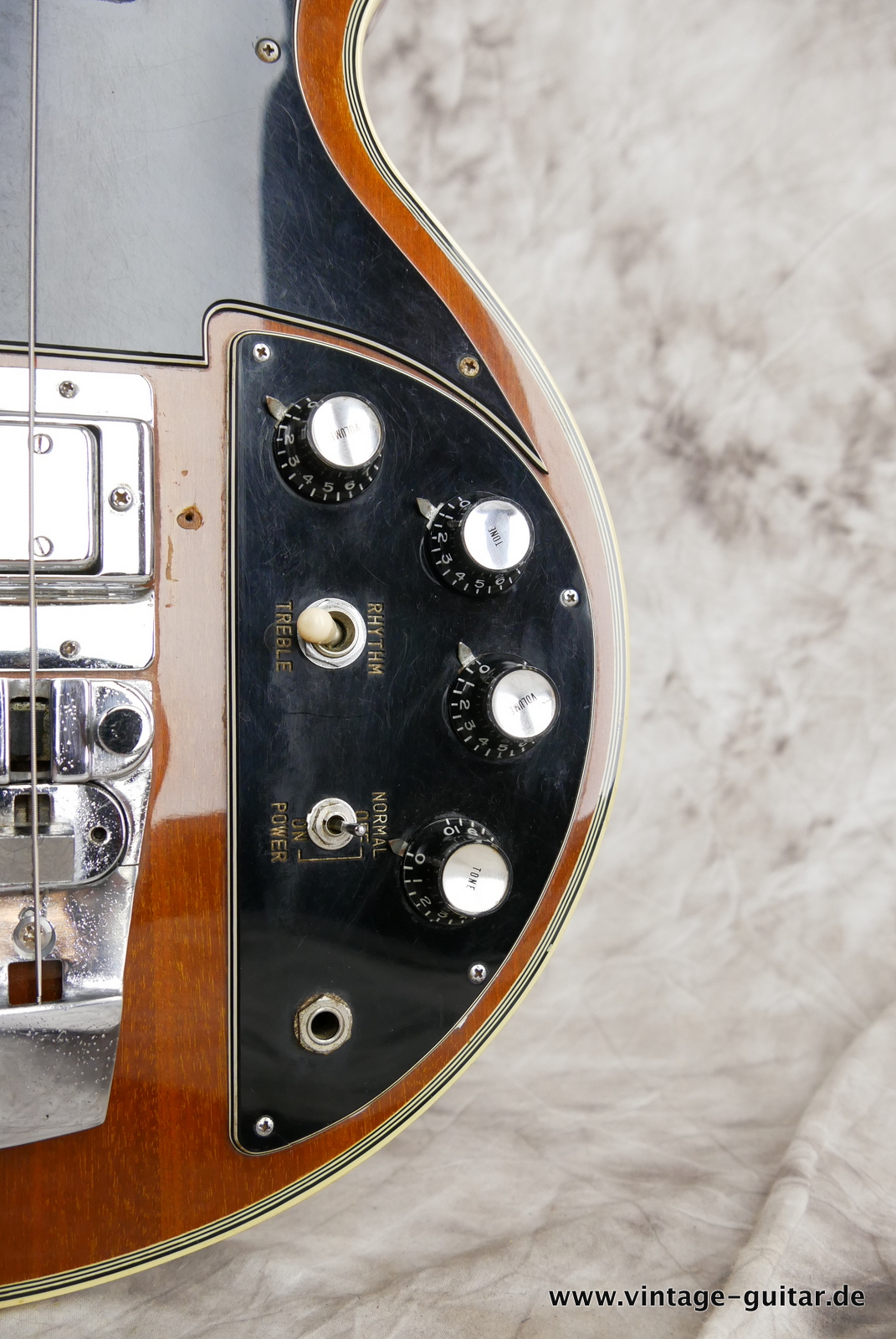img/vintage/5192/Ibanez_2615B_bass_double_cutaway_artist_series-016.JPG