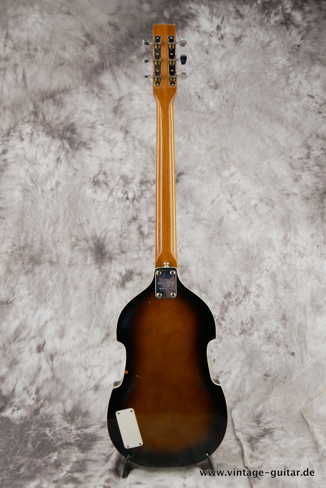 Aria_Mod_1402T_violine_guitar_60s_japan_vintage_fhole-002.JPG