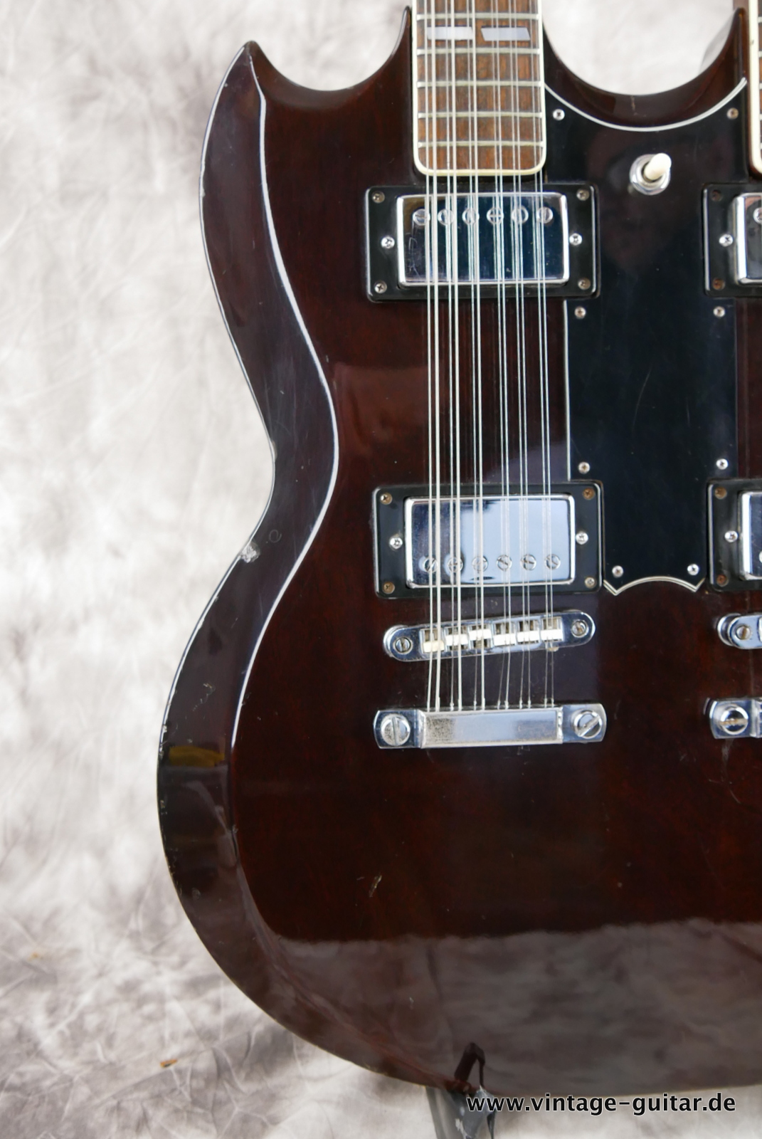 img/vintage/5195/Ibanez_Mod_2402_double_neck_12string_6string_sgstyle_sg_style_1970_70s_stairway_to_heaven-005.JPG
